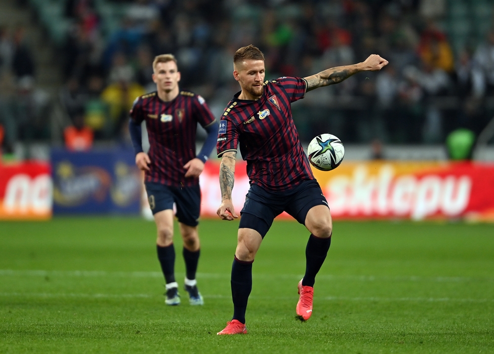 Polski napastnik został bez klubu. Rozwiązał kontrakt z zespołem z Serie B