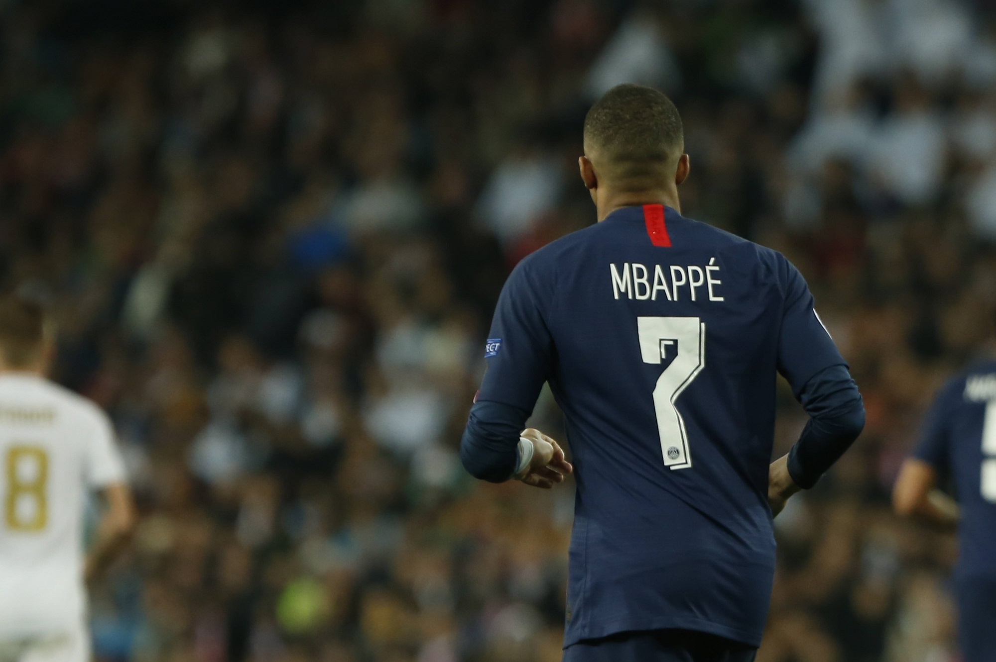 Kylian Mbappe odcina się od plotek ws. transferu do Realu Madryt. "Jestem w PSG, jestem szczęśliwy"