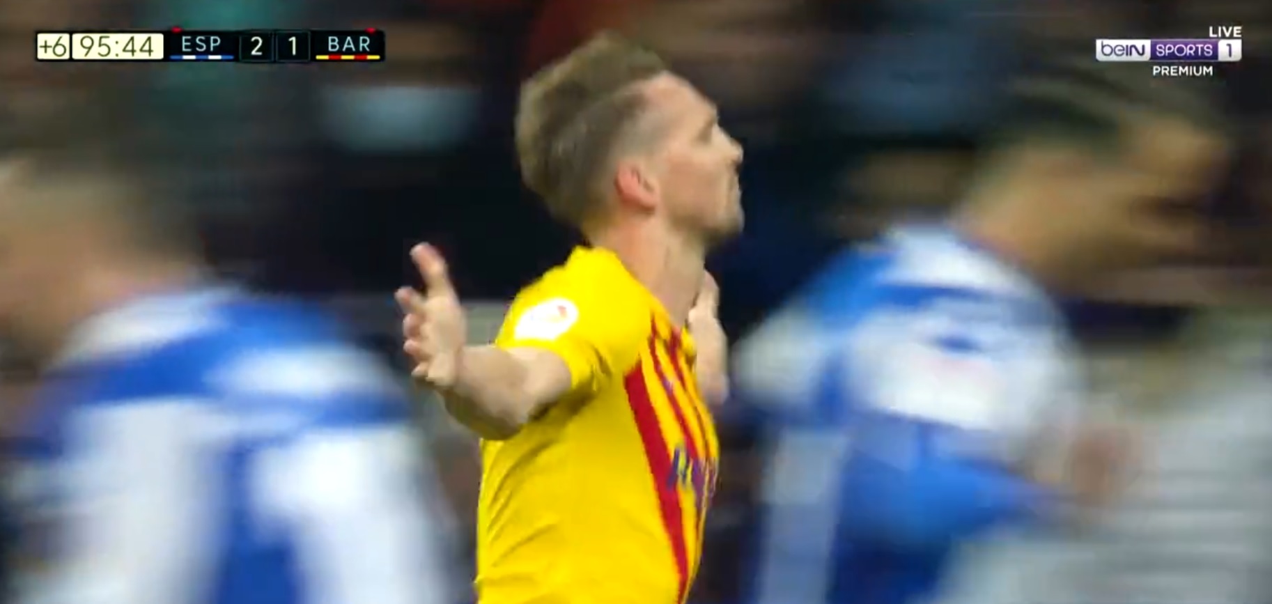 Luuk de Jong uratował FC Barcelonę w derbach z Espanyolem! Gol w 96. minucie dał remis "Blaugranie" [WIDEO]