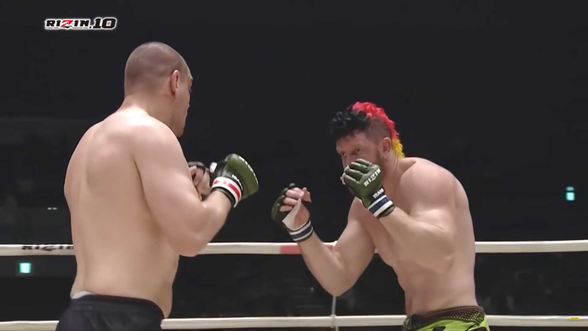 Były piłkarz Chelsea zawalczy na gali KSW. "Drogbie i Ballackowi wszystko wpadało"