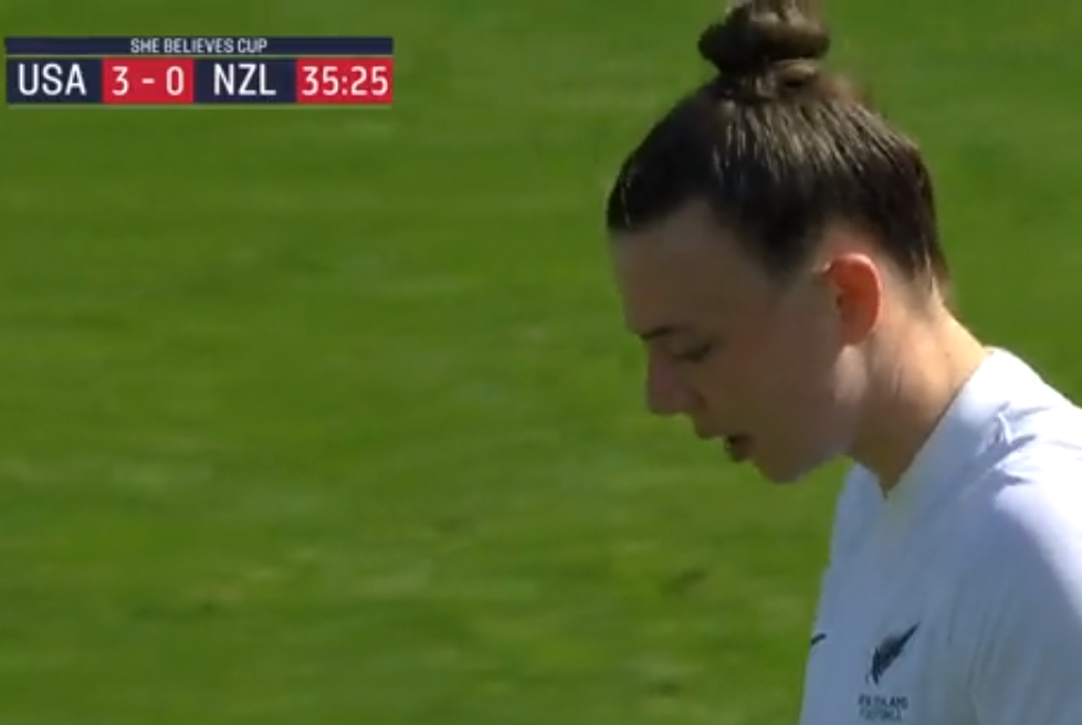 Samobójczy hat-trick. Niesamowity pech reprezentantki Nowej Zelandii [WIDEO]
