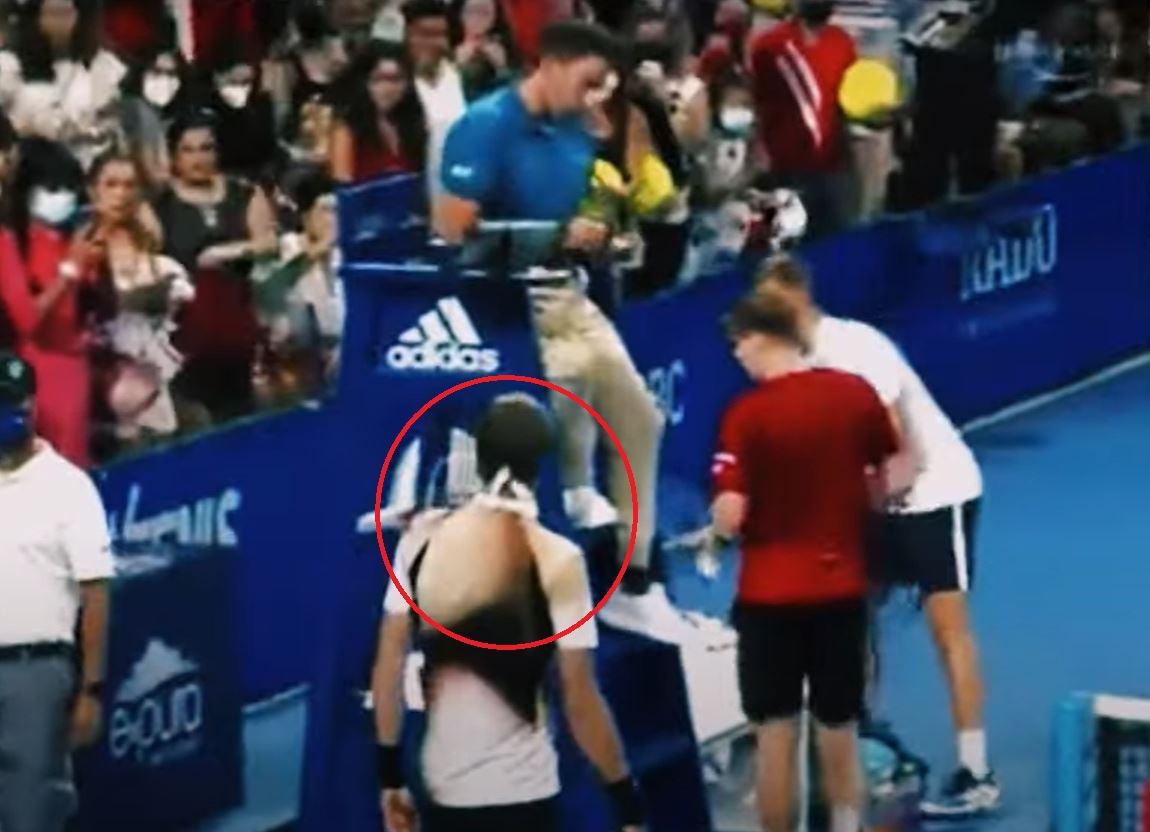 Furia Alexandra Zvereva! Tenisista zwariował i zaatakował sędziego. Wcześniej go zwyzywał [WIDEO]