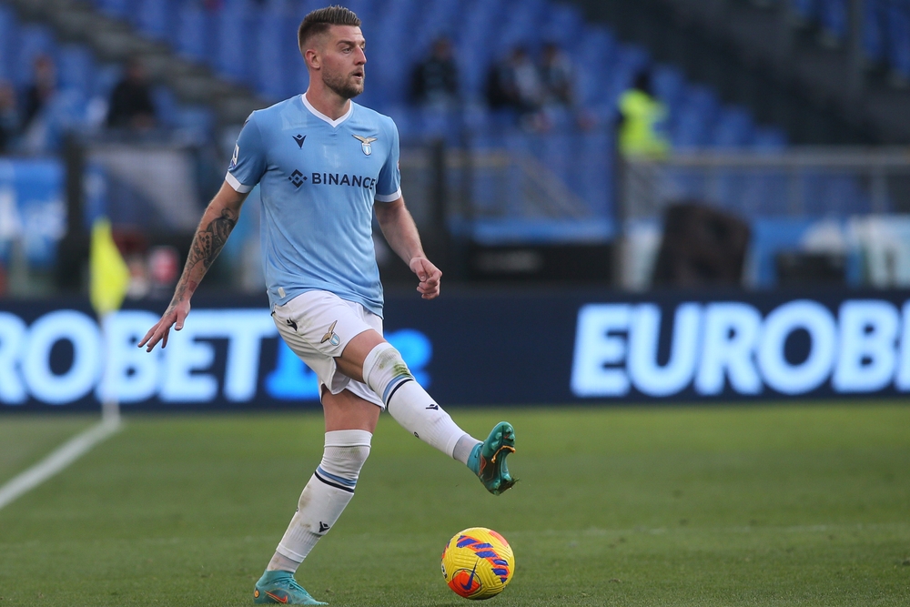Sergej Milinković-Savić może odjeść z Lazio. Dwaj europejscy giganci zainteresowani Serbem