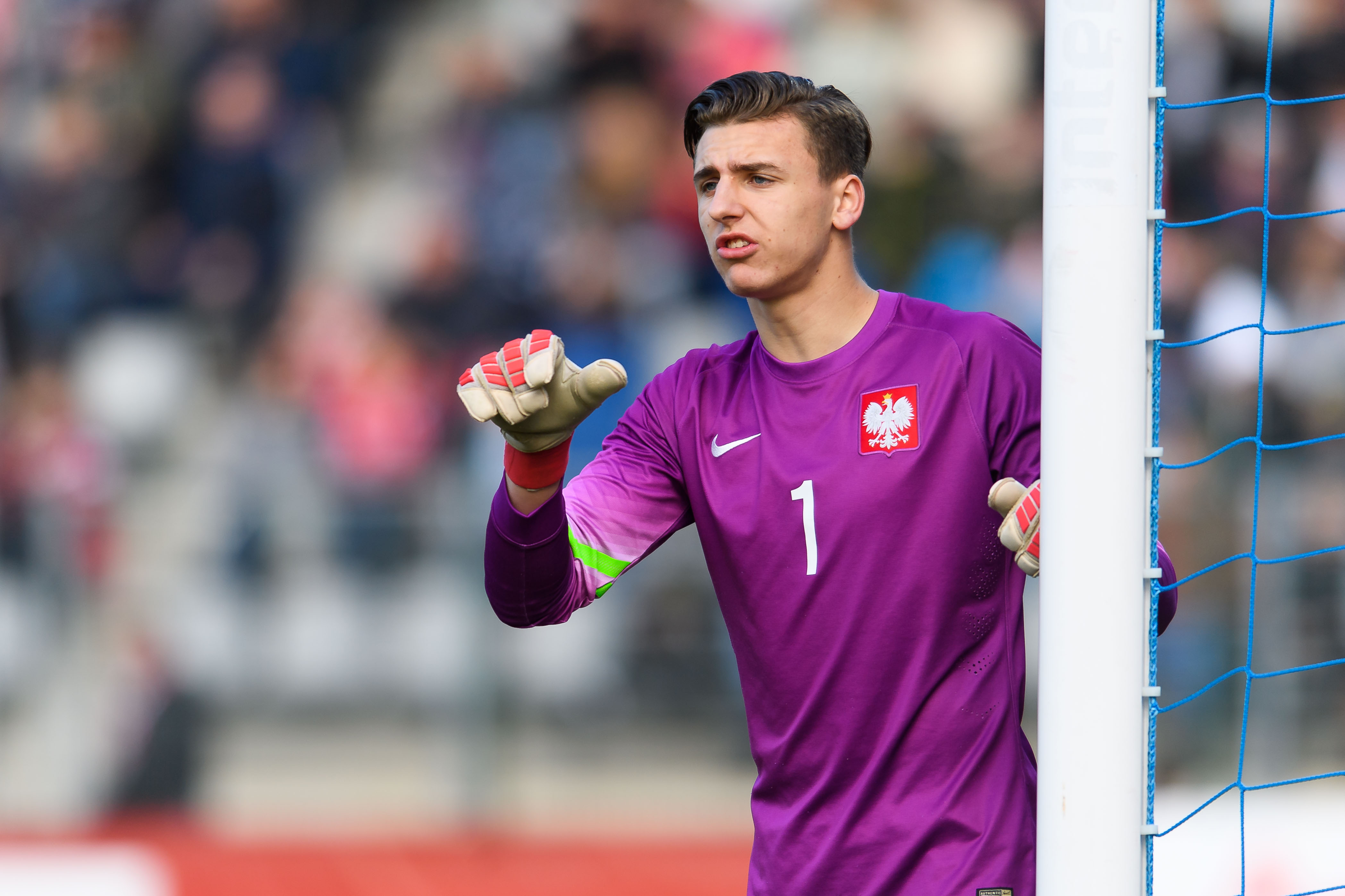 Polski bramkarz doceniony przez trenera. "On jest jak Olivier Kahn!"