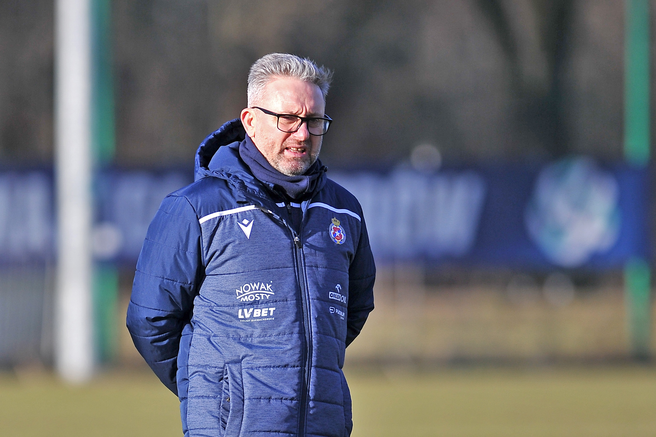 Jerzy Brzęczek apeluje do sędziów po meczu z Lechem Poznań. "Zawodnicy zasługują na obiektywizm"