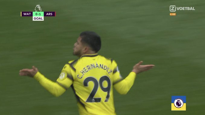 Zjawiskowa przewrotka w meczu Premier League! Napastnik popisał się pięknym uderzeniem [WIDEO]