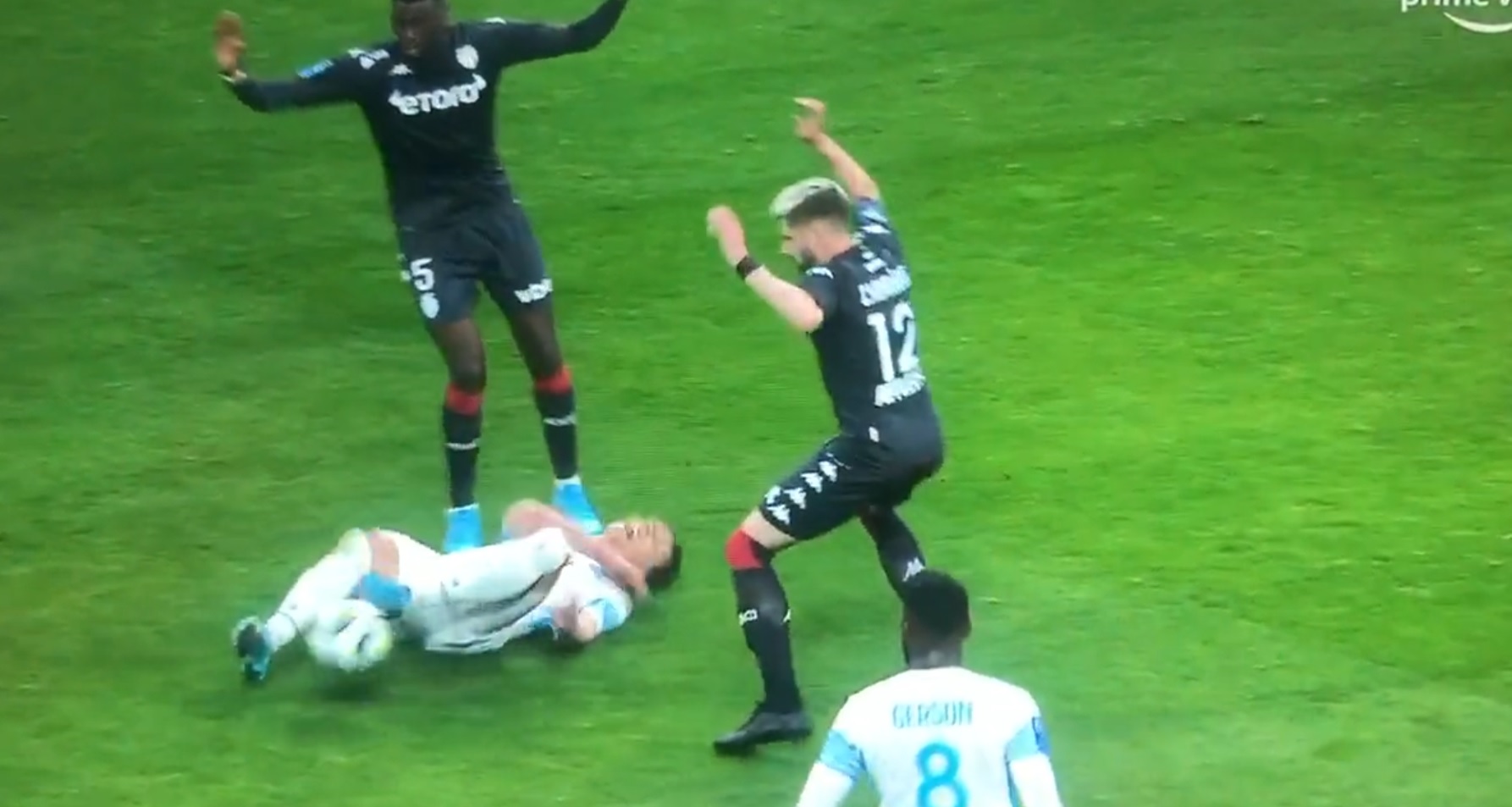 Duże kontrowersje w meczu Marsylii z Monaco. Arkadiusz Milik bez gola, choć mógł wywalczyć rzut karny [WIDEO]