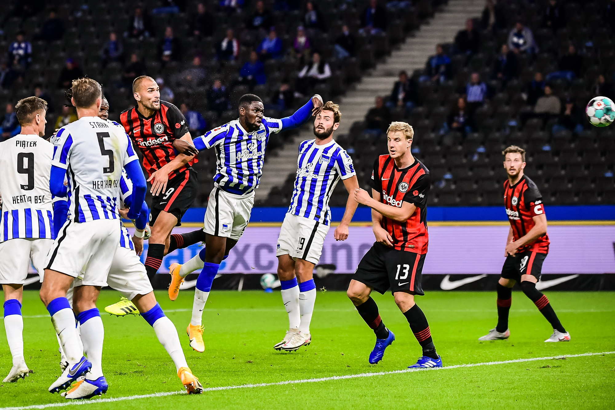 Hertha Berlin próbuje uratować sezon. "Tajfun przeleciał"