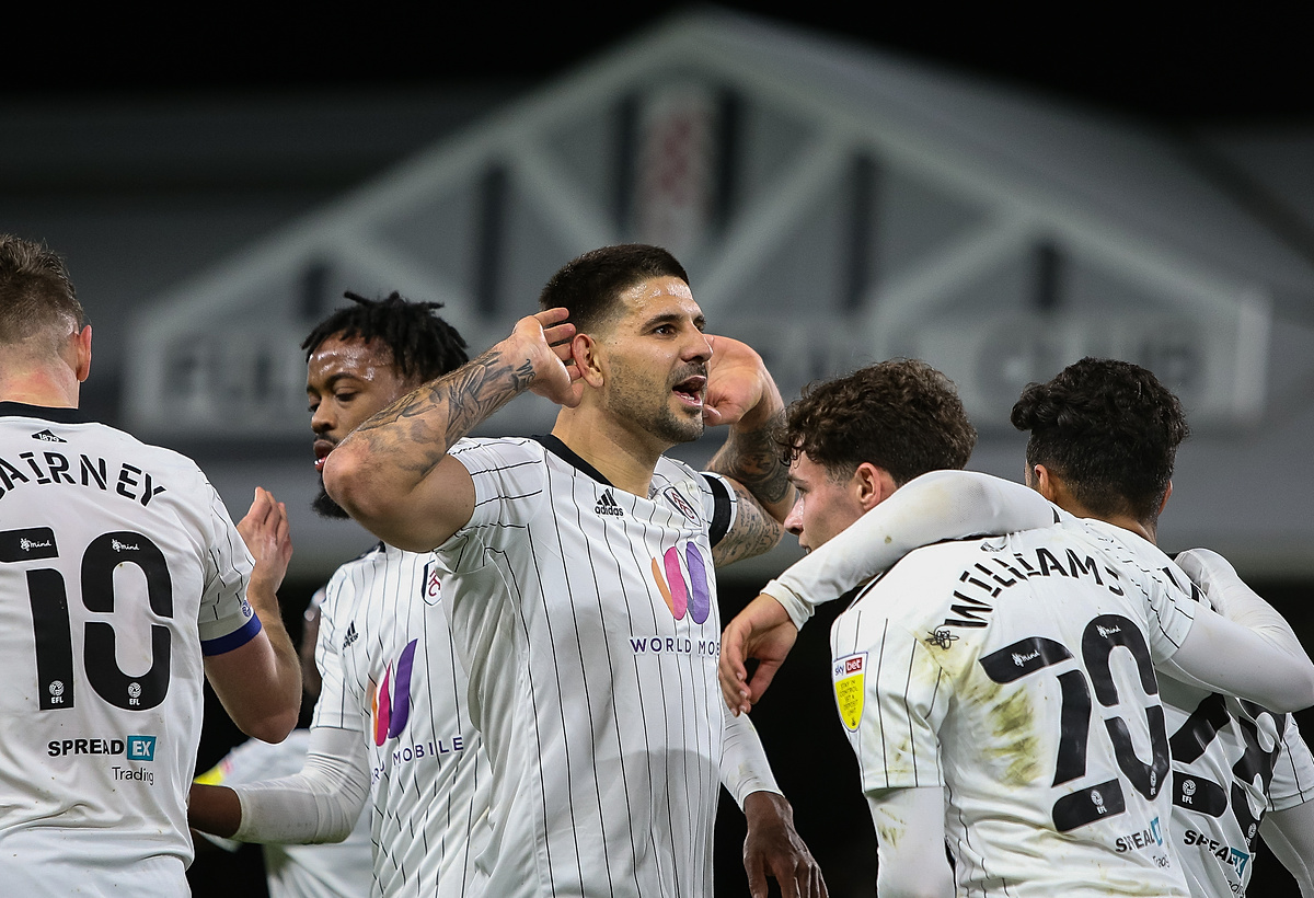 Nikt nie strzela więcej. Niebawem pęknie bariera 100 goli. "Nienawidzę obecności w Premier League"