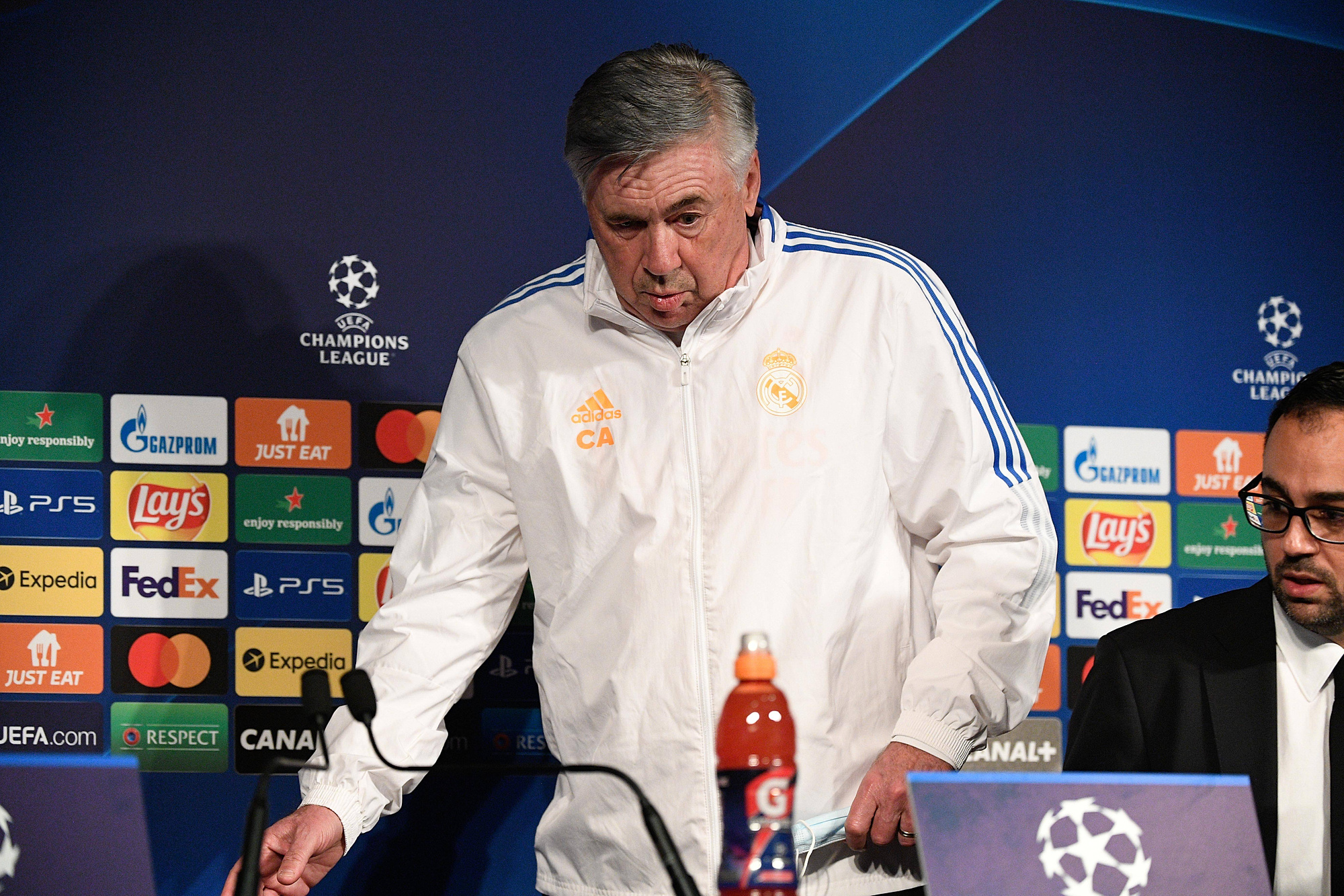 Składy na mecz Real Madryt - FC Barcelona. Carlo Ancelotti zaskoczył zestawieniem ofensywy