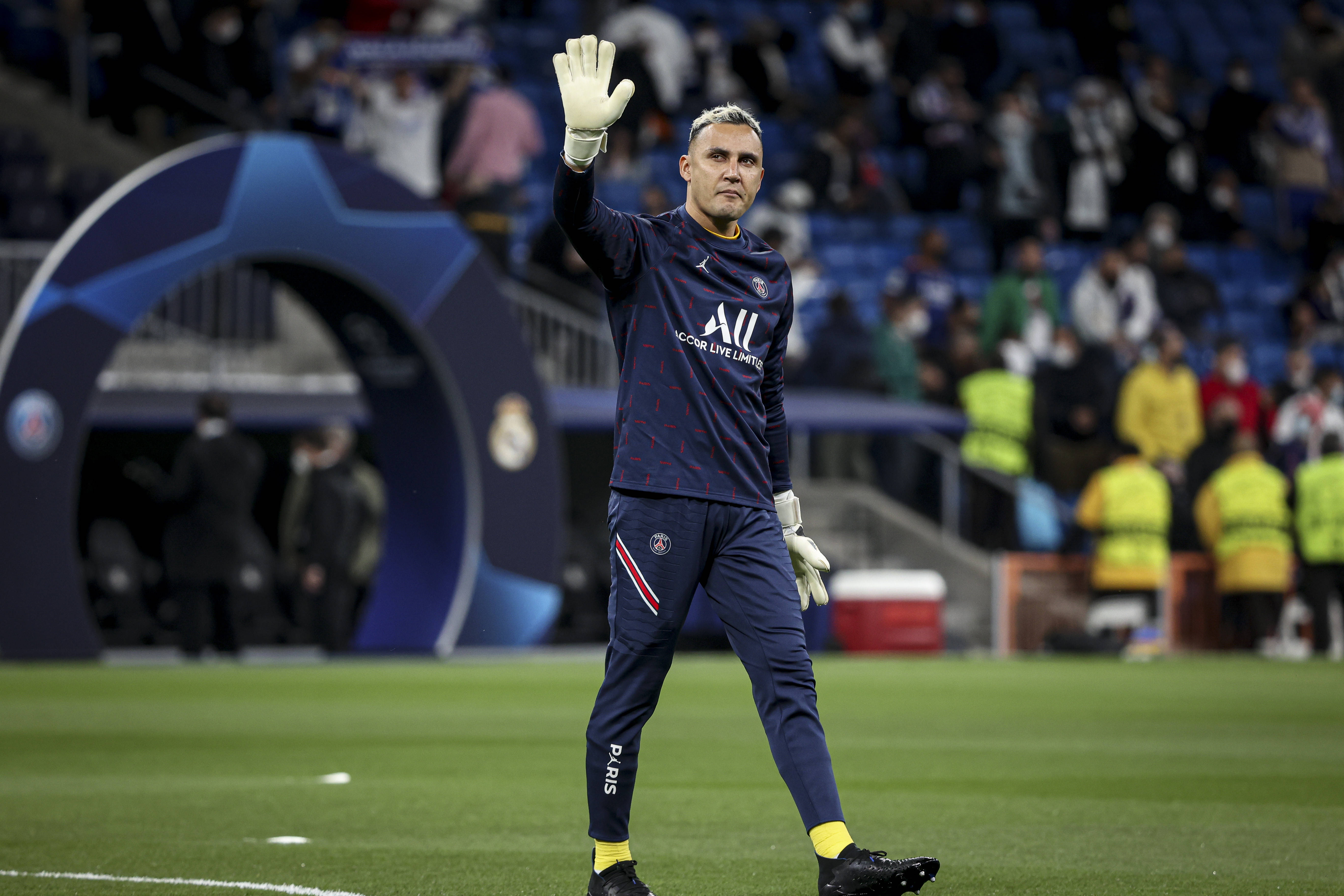 Wielki gest Keylora Navasa. Bramkarz PSG przyjął w swoim domu uchodźców z Ukrainy