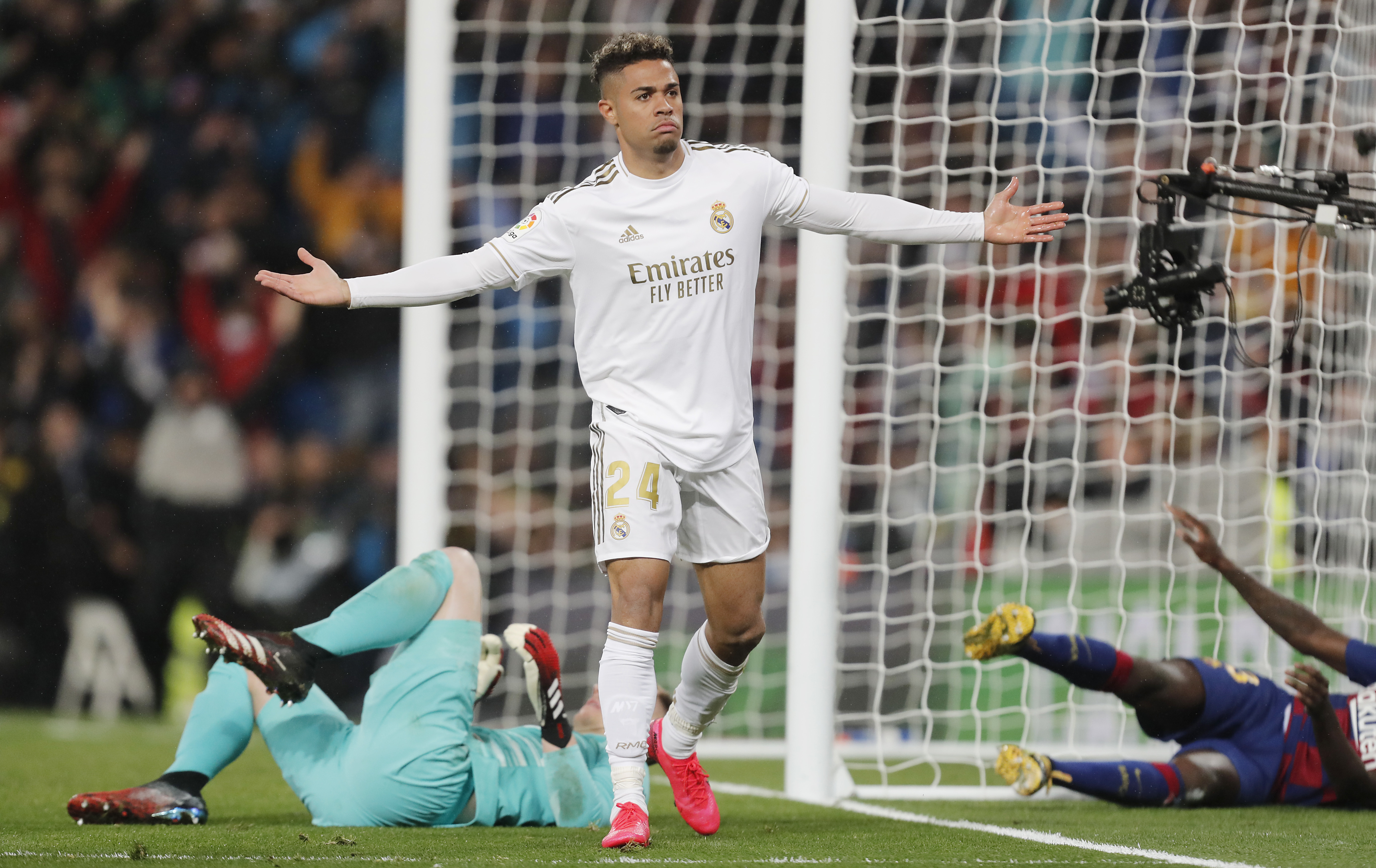 Napastnik Realu Madryt odrzucił ofertę z tureckiego klubu. Zostanie na Santiago Bernabeu