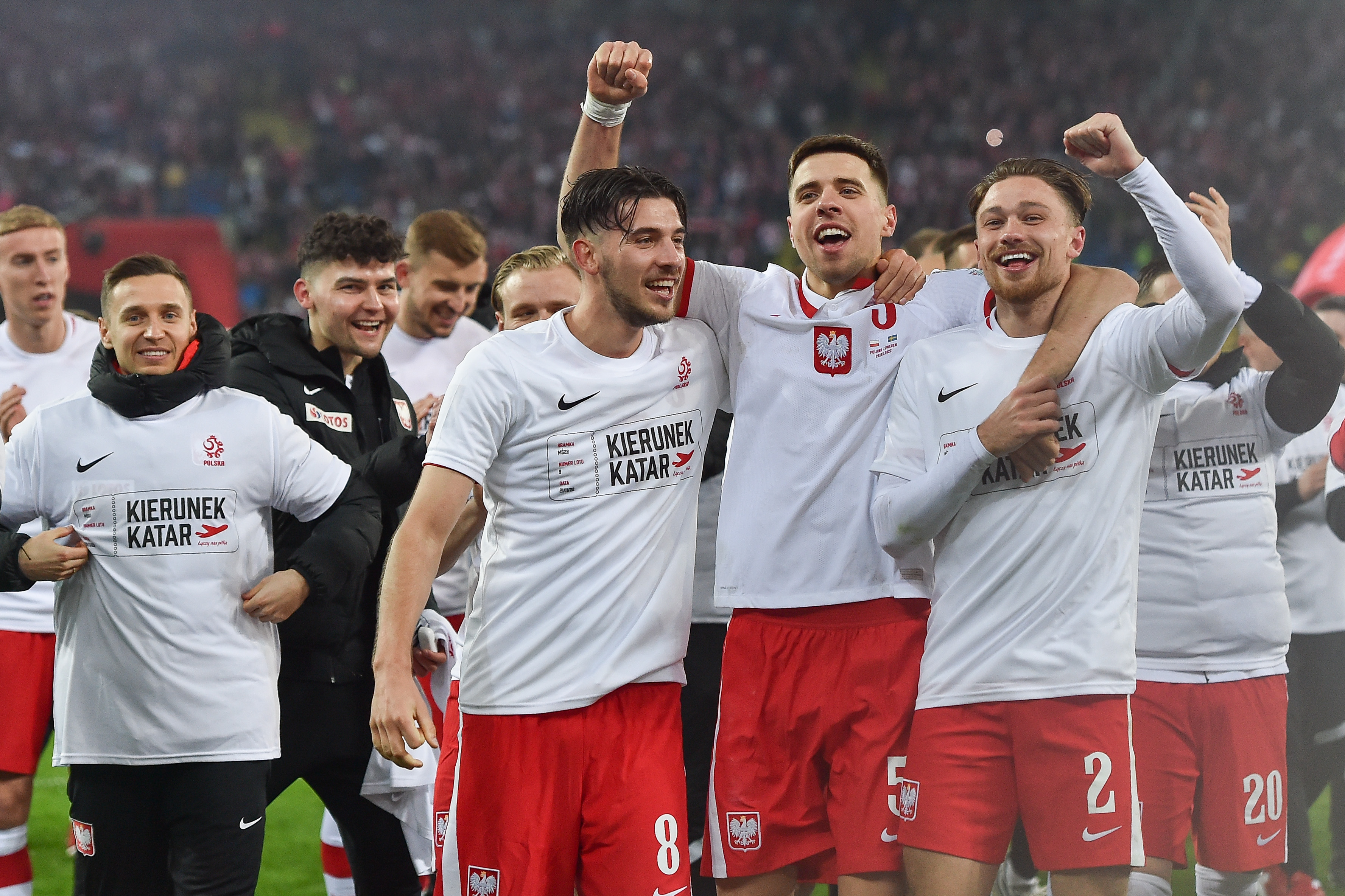 Ojciec Matty'ego Casha opowiedział o świętowaniu awansu. "Czy spróbował wódki? Muszę przyznać, że tak"