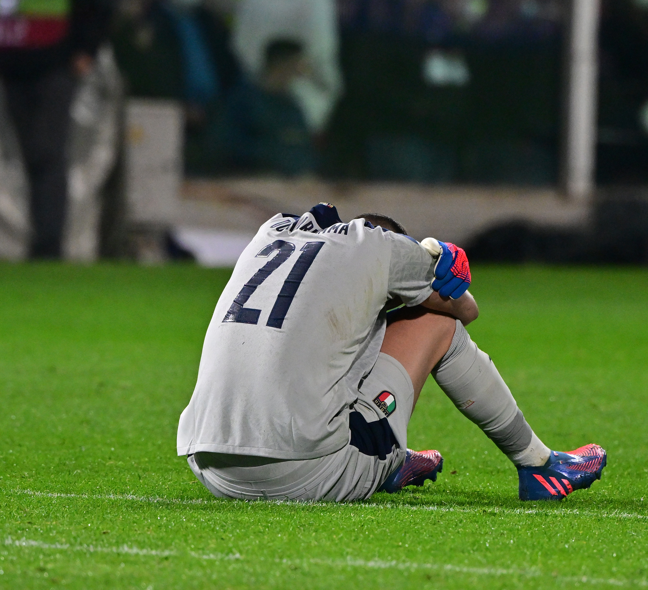 Najwięksi nieobecni MŚ 2022. Tych drużyn zabraknie. Niemal wszystkie są w czołówce rankingu FIFA