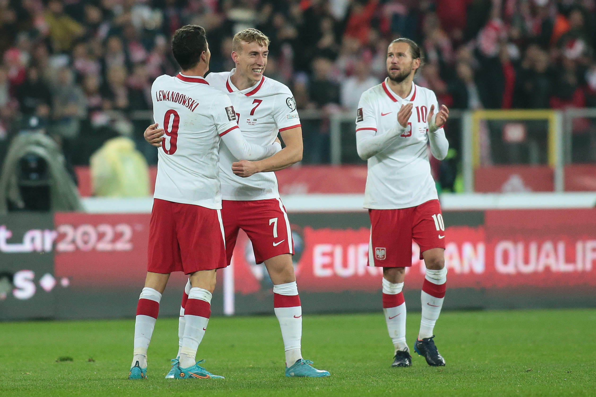 Twitter szaleje po losowaniu grup mistrzostw świata. "Madre mia, zaczynamy pompowanie balonika"