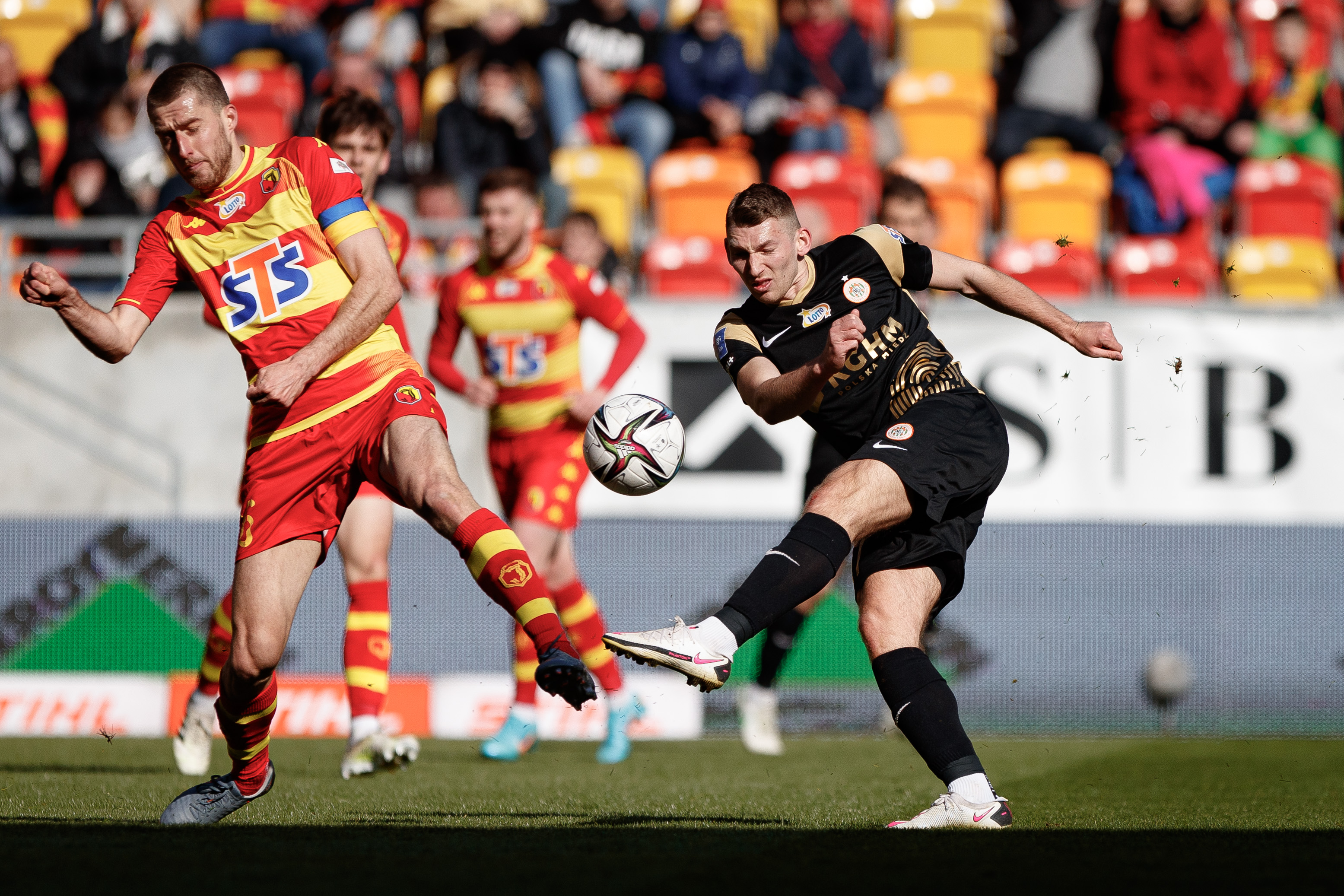 Wielkie zwycięstwo Jagiellonii Białystok! Podopieczni Piotra Nowaka w końcówce pokonali Zagłębie Lubin