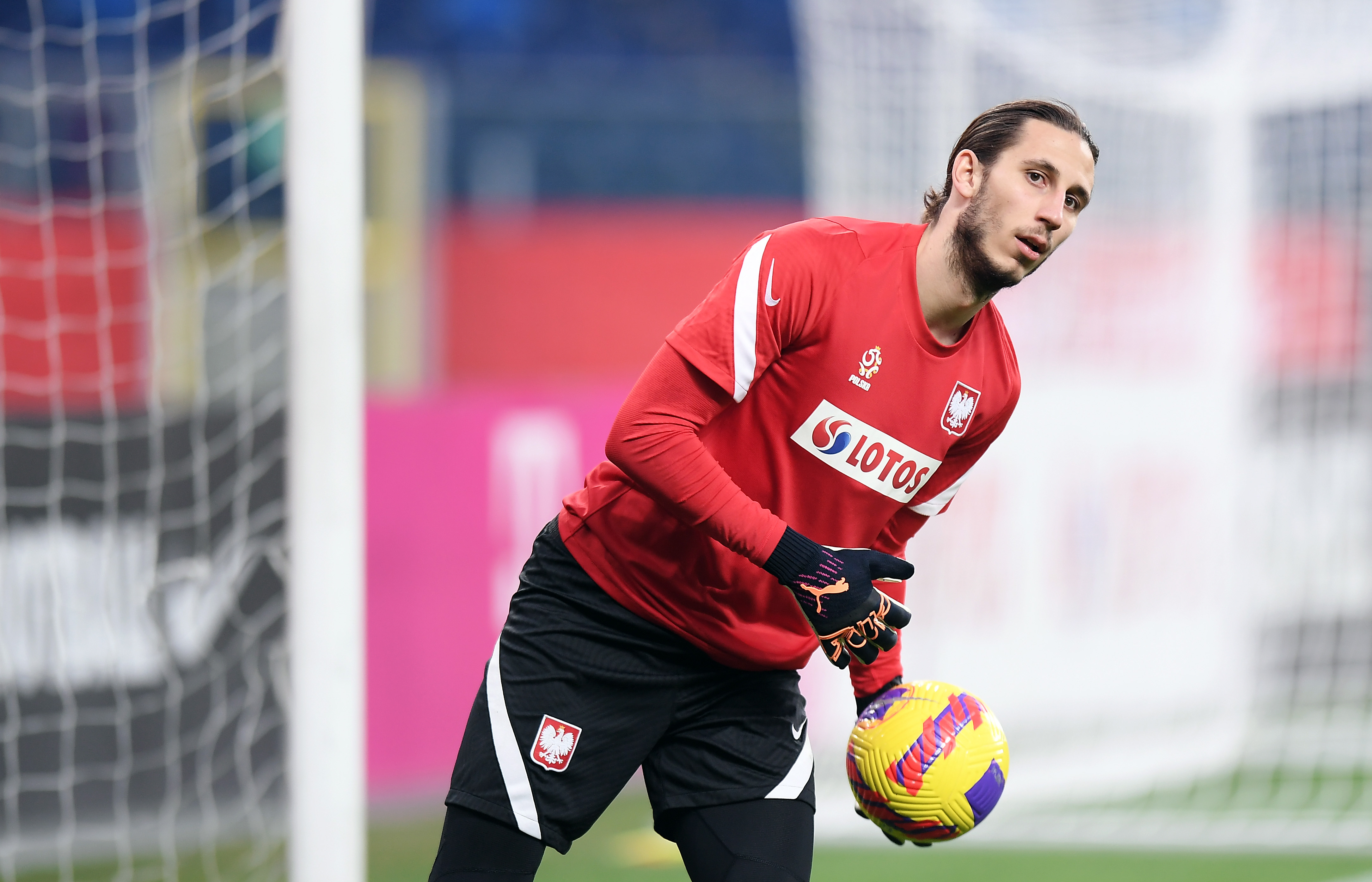 Kamil Grabara na ustach wszystkich. Polaka chwalił nawet Pep Guardiola. "Nieprawdopodobny" 