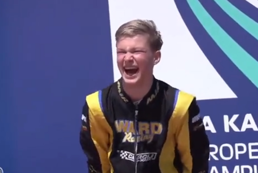 Szokujące zachowanie rosyjskiego kierowcy. Wykonał faszystowski gest [WIDEO]