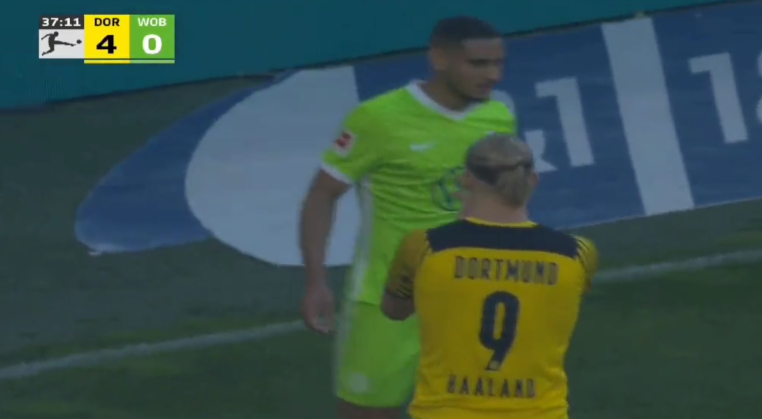 Borussia Dortmund zmiażdżyła rywali! Pięć goli w kwadrans, Wolfsburg na kolanach [WIDEO]