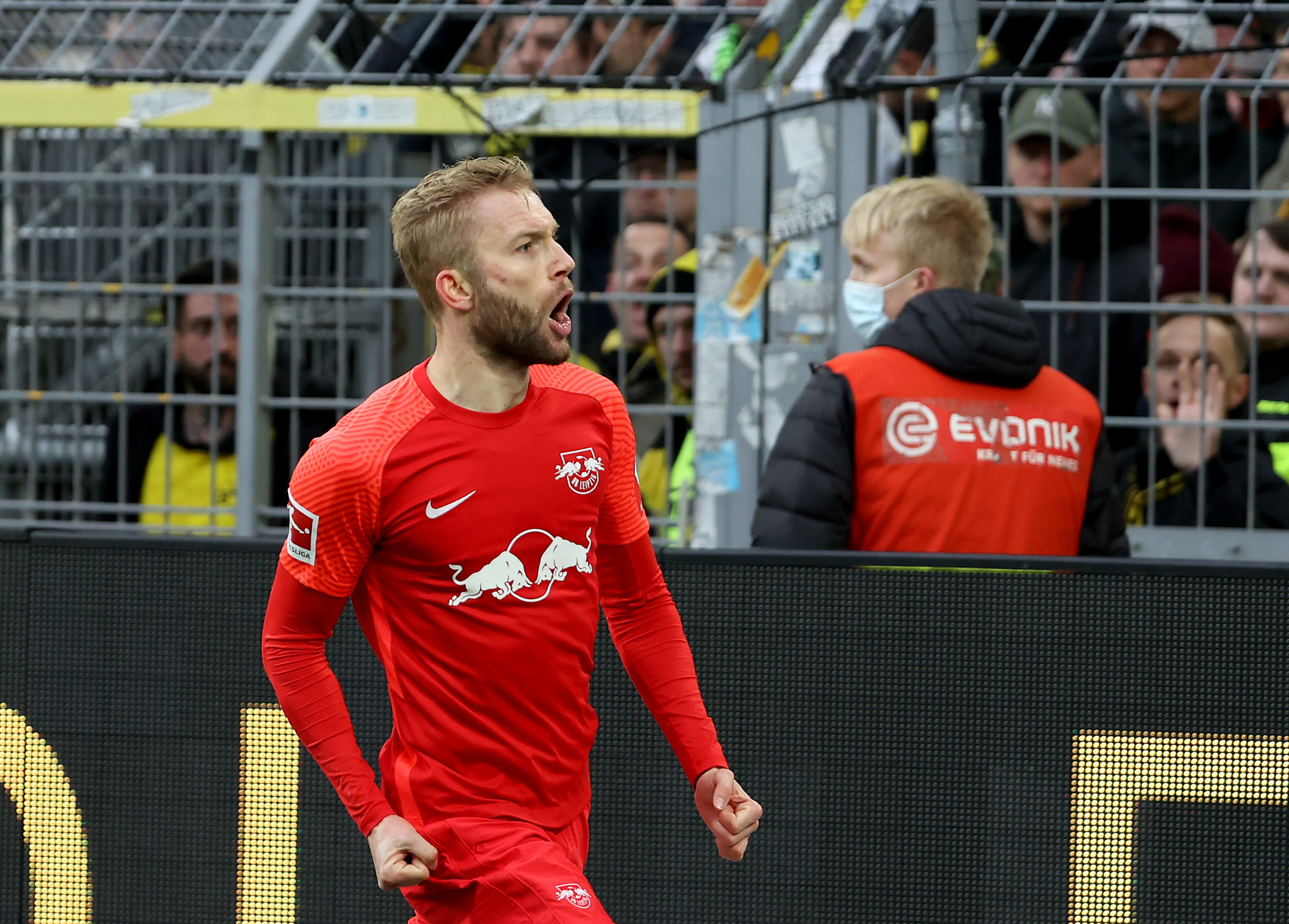 Bayern chciał pomocnika RB Lipsk, ale nic z tego nie wyszło. "Byliśmy tego pewni"