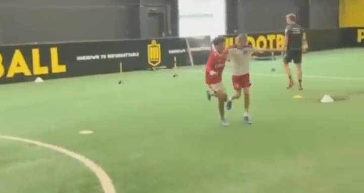 Wyjątkowy gol synów Ronaldo i Maticia. Odwzorowali akcję rodziców [WIDEO]