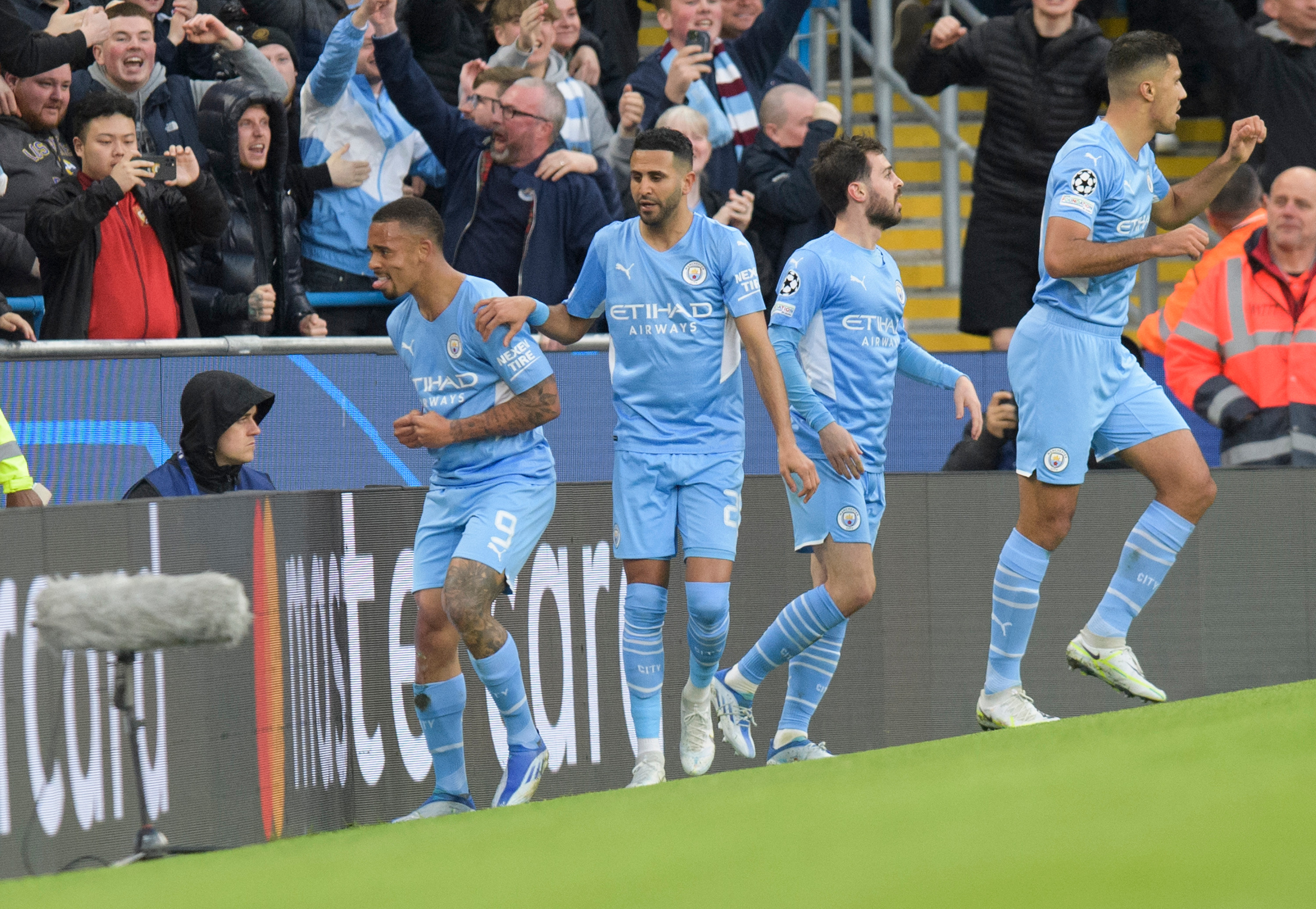 Pewne zwycięstwo Manchesteru City! Ekipa Guardioli nadal na szczycie tabeli Premier League [WIDEO]