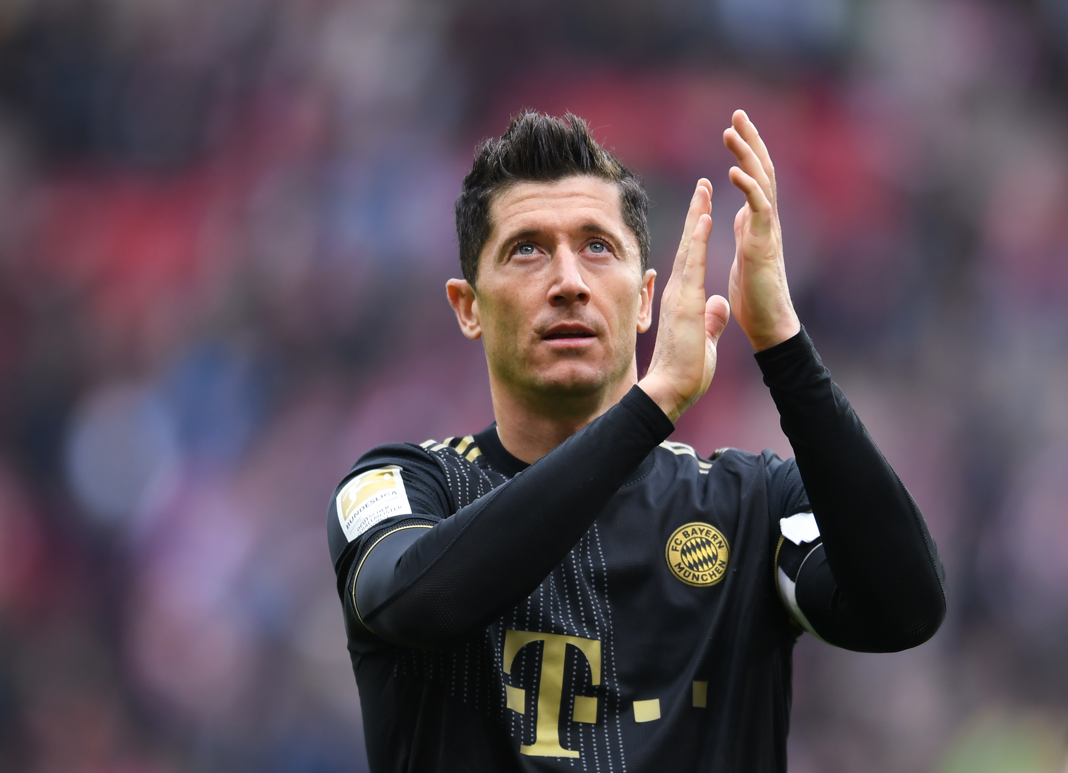 FC Barcelona dociska w sprawie transferu Lewandowskiego. Wyśle kolejną ofertę [NASZ NEWS]