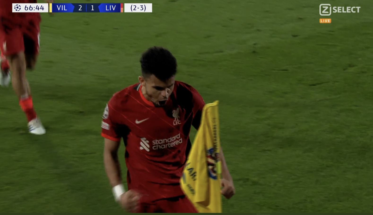 Liverpool przełamał napór Villarrealu! Spektakularny powrót "The Reds" dał im awans do finału LM [WIDEO]