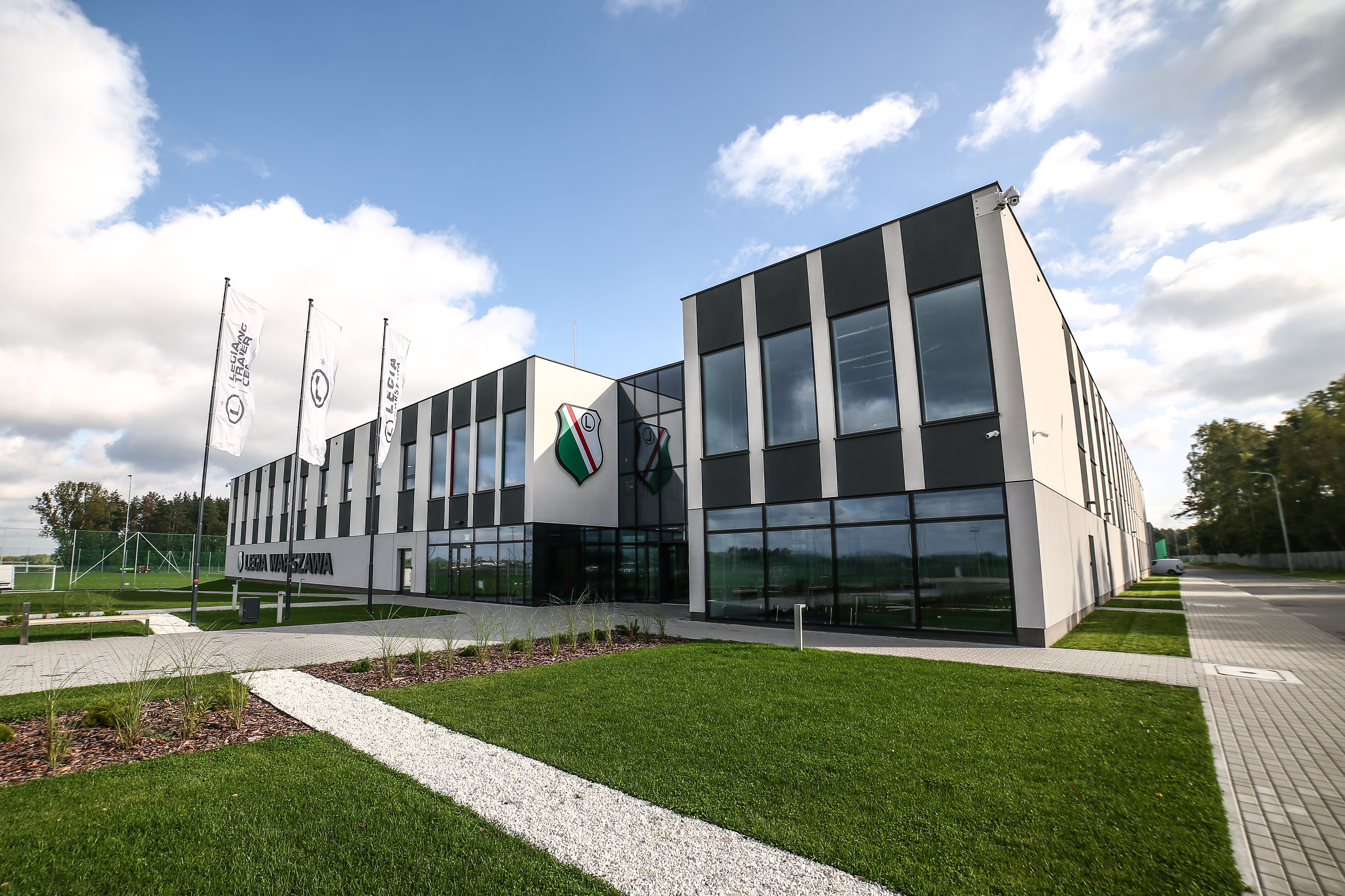 "Cel? Bycie pierwszymi rezerwami na zapleczu Ekstraklasy". Legia Warszawa rozwija drugi zespół