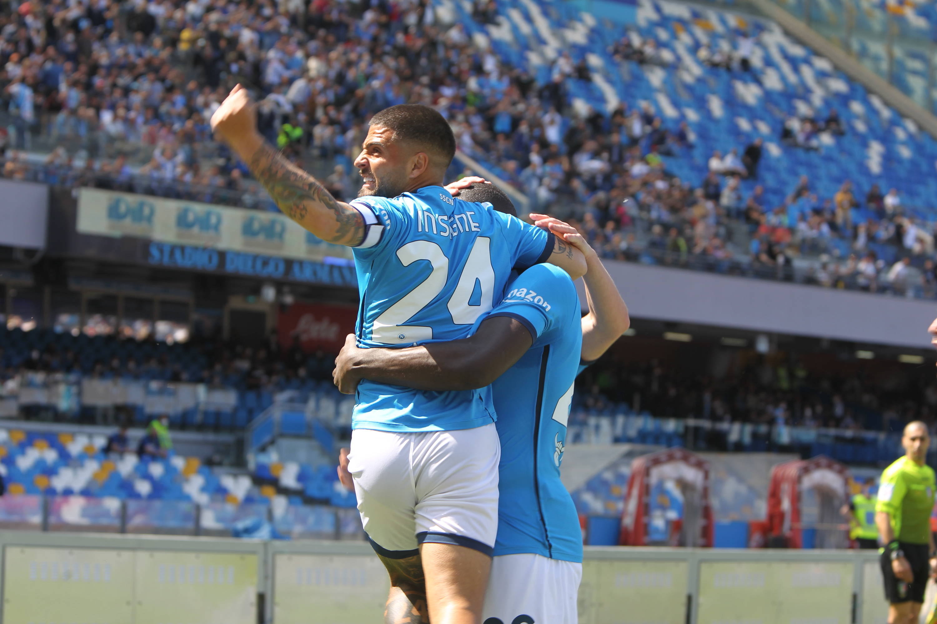 Lorenzo Insigne pożegnał się z Napoli. Gol w ostatnim występie dla klubu [WIDEO]