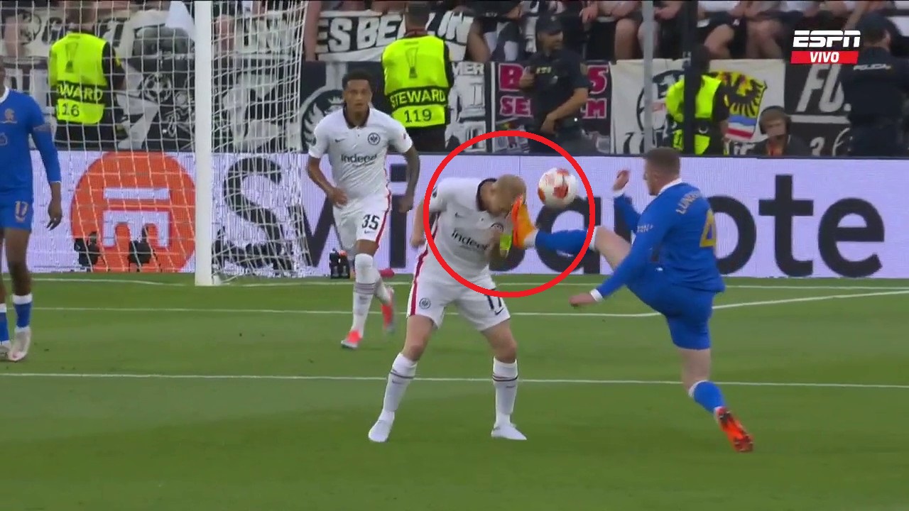 W finale Ligi Europy polała się krew. Ostry atak na kapitana Eintrachtu Frankfurt [WIDEO]