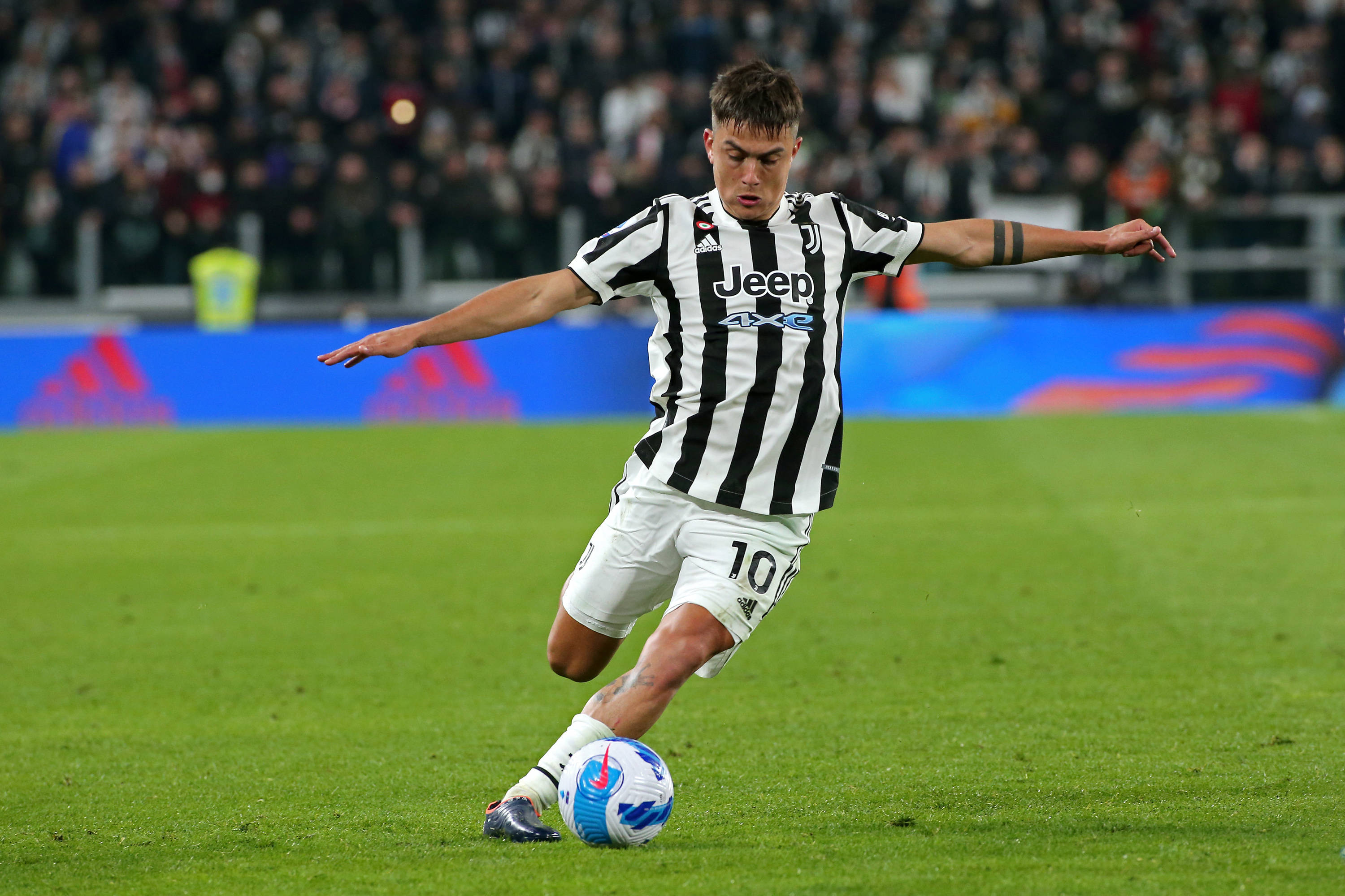 Paulo Dybala o krok od dołączenia do nowej drużyny. Włoskie media są pewne 