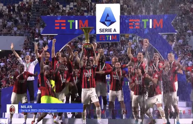 AC Milan zgarnął Scudetto! "Rossoneri" przypieczętowali zdobycie mistrzostwa [WIDEO]