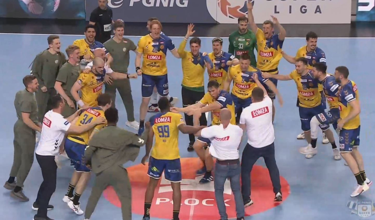 Pięć czerwonych kartek i emocje do ostatnich sekund! Niewiarygodny finał, Łomża Vive Kielce mistrzem [WIDEO]