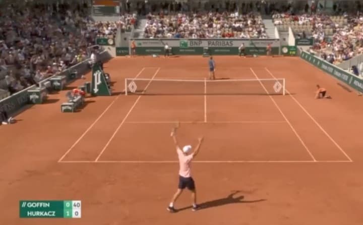 Spektakularne zagranie Huberta Hurkacza na Roland Garros! "Punkt turnieju" [WIDEO]