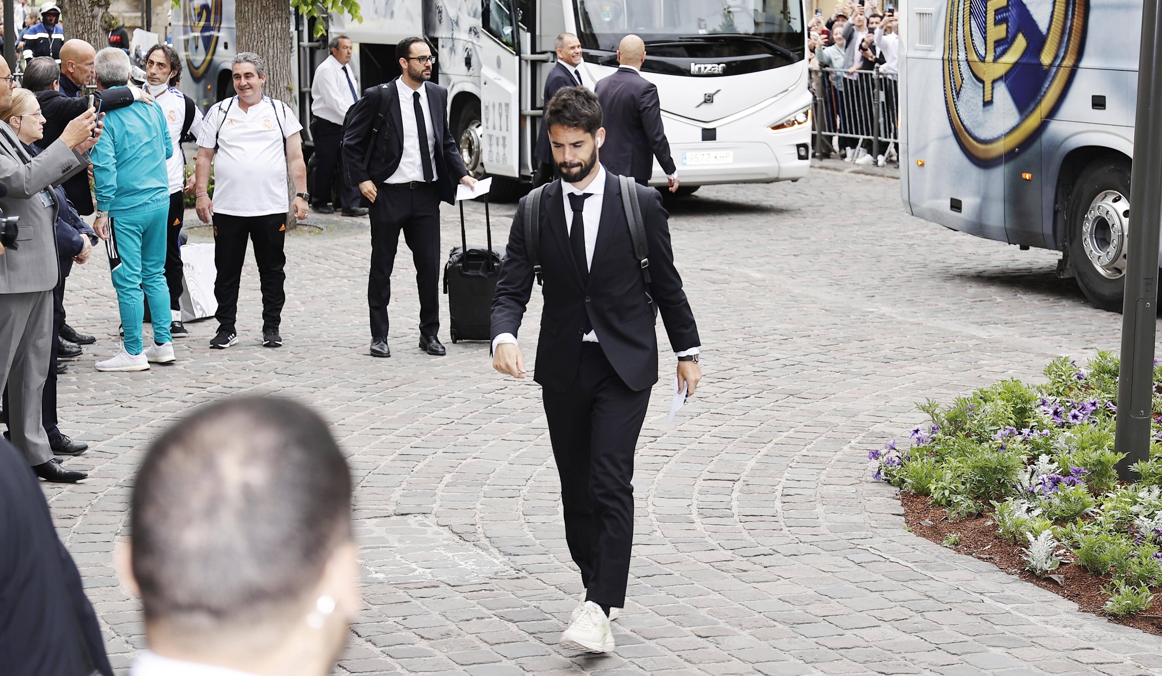 Isco wybrał nowy klub. Jego transfer jest tylko kwestią czasu. "Ta oferta najbardziej mu się podoba"