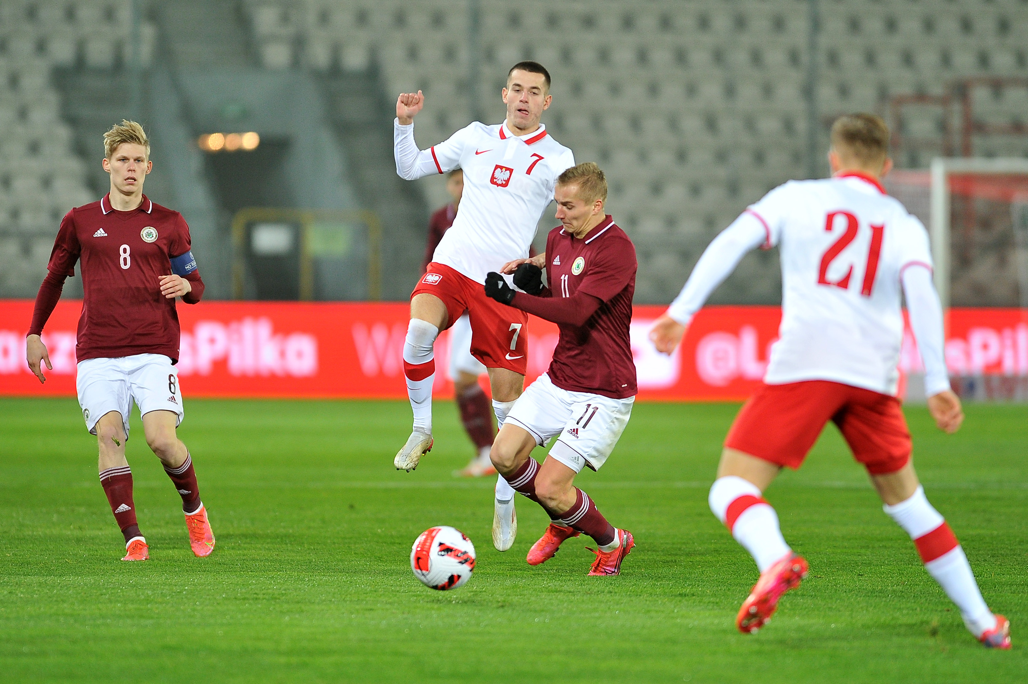 Problemy Jakuba Kamińskiego w Wolfsburgu. Niko Kovac wytyka jego braki. "W Polsce przyswoił złe nawyki"