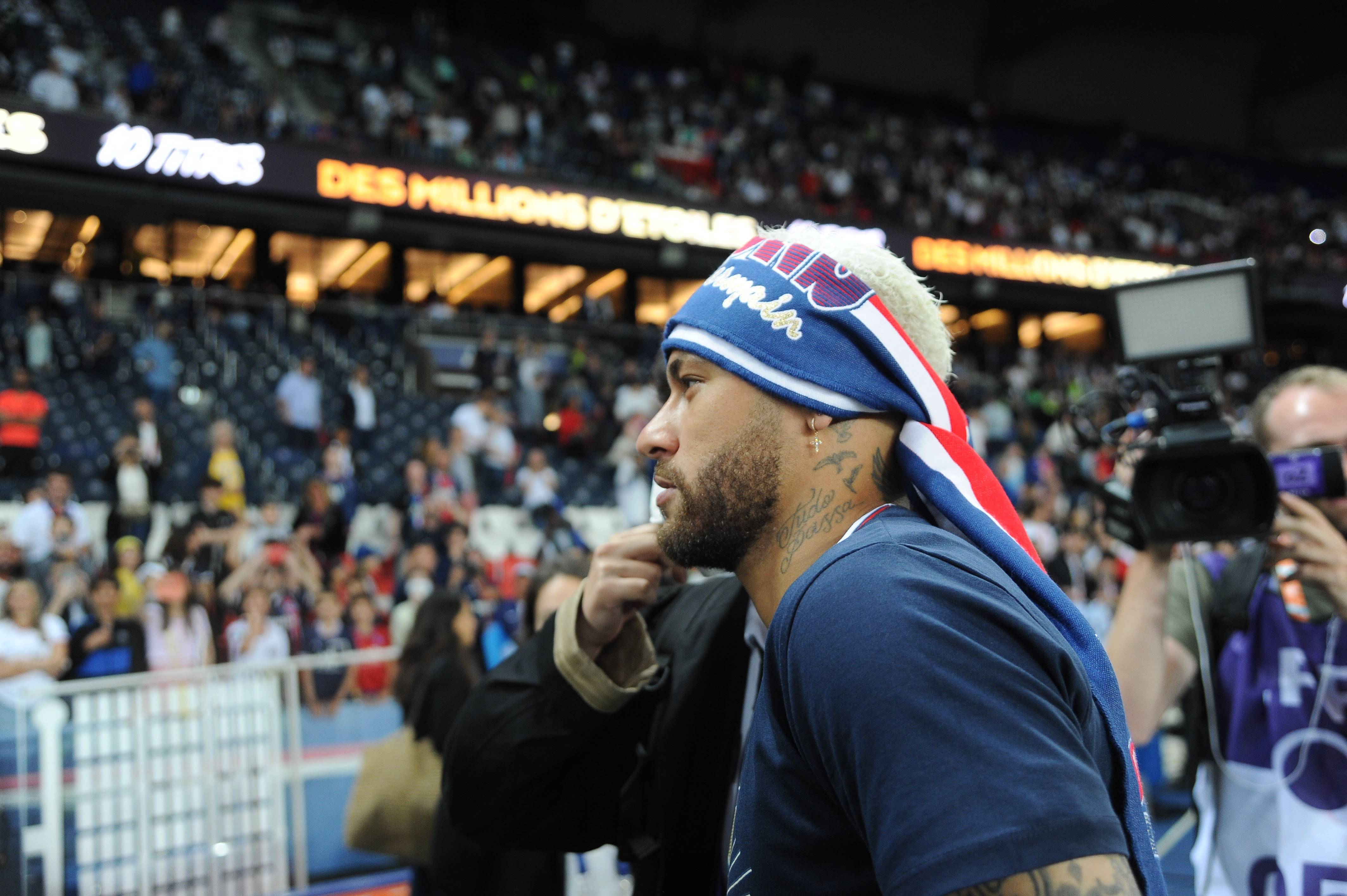 Media: Neymar trafi do Premier League? Jest faworyt do pozyskania skrzydłowego PSG