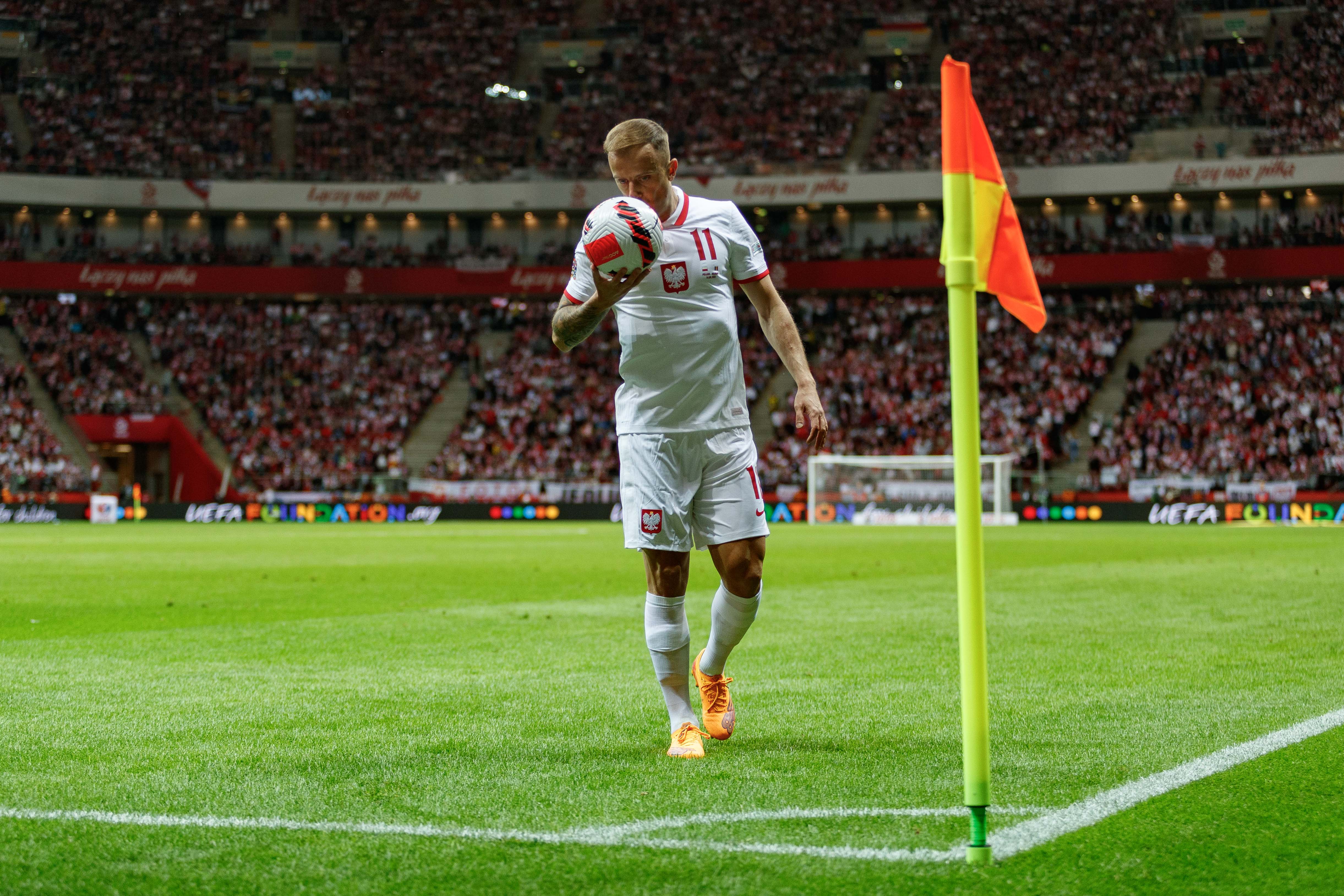 Kamil Grosicki zmieni barwy klubowe przed mundialem? "To będzie miało znaczenie"