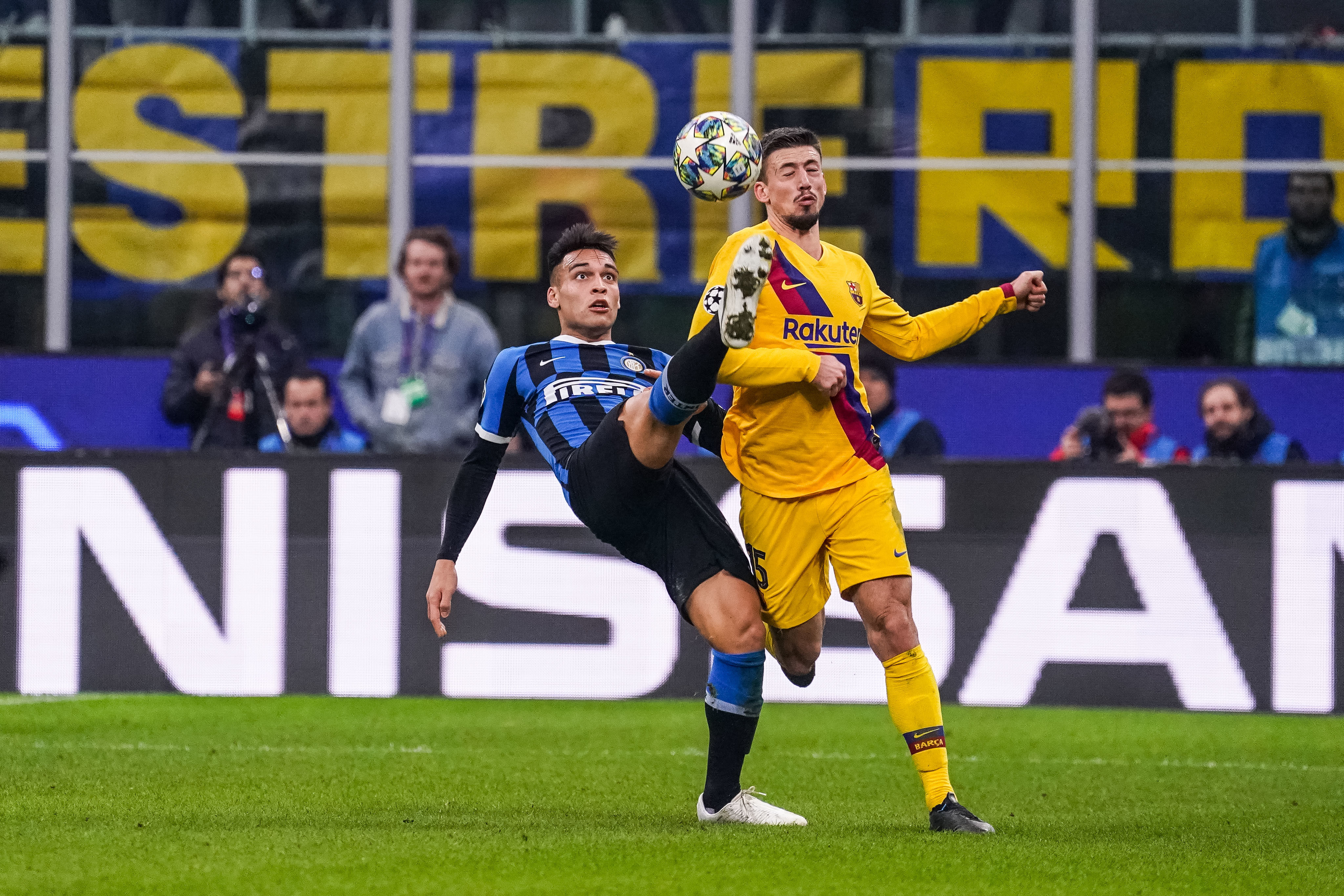 Spory problem FC Barcelony. Niepotrzebny piłkarz wraca do drużyny, znany klub nie zdecydował się na transfer