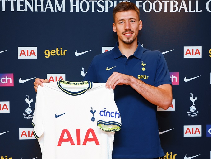 Piąty transfer Tottenhamu potwierdzony! Piłkarz FC Barcelony zaprezentowany w nowych barwach