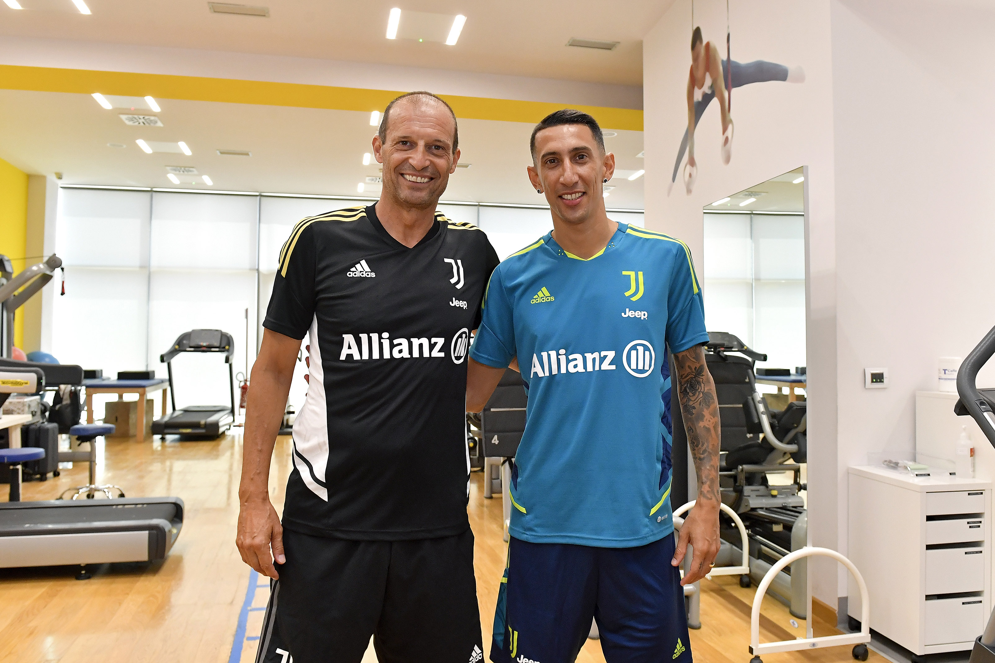 Transferowy hit Juventusu stał się faktem. Angel Di Maria zaprezentowany, a kolejna gwiazda w drodze!