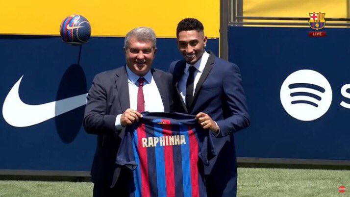 Głośny transfer FC Barcelony oficjalnie potwierdzony! "Spełniły się marzenia moje oraz mojej rodziny"