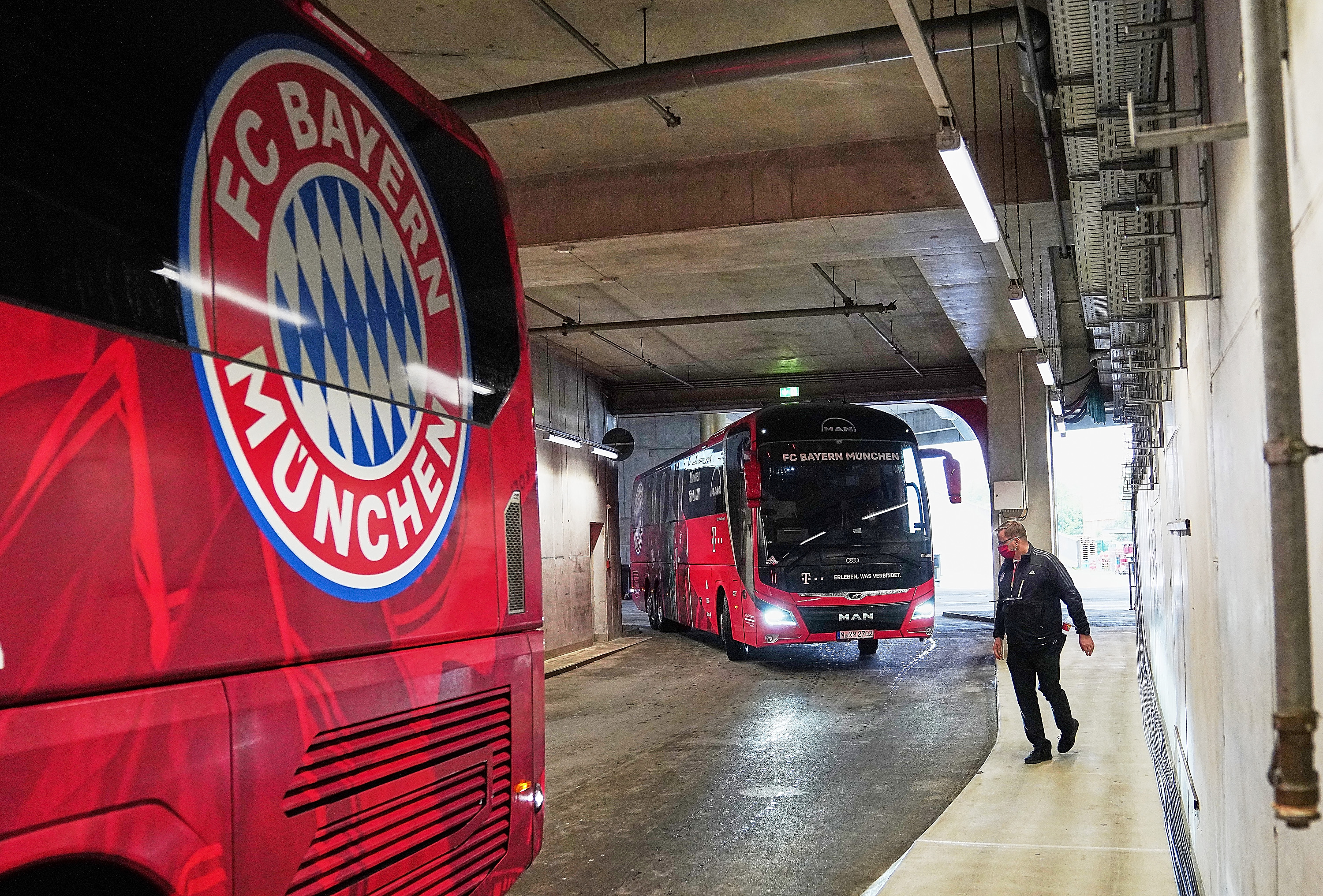 Bayern Monachium dopiął transfer nowego bramkarza! Wiadomo, kto zastąpi Manuela Neuera