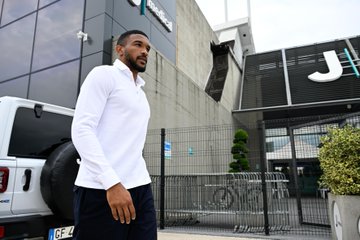 Juventus dopina głośny transfer. Nowy nabytek już na testach medycznych [WIDEO]