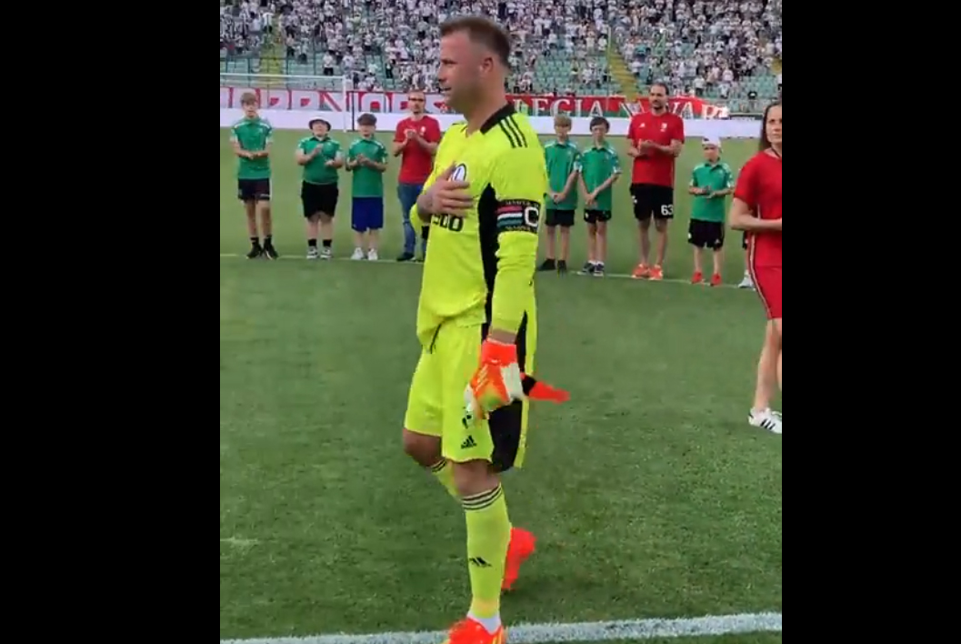 Wzruszające pożegnanie Artura Boruca. Otrzymał odznaczenie od ministra sportu [WIDEO]