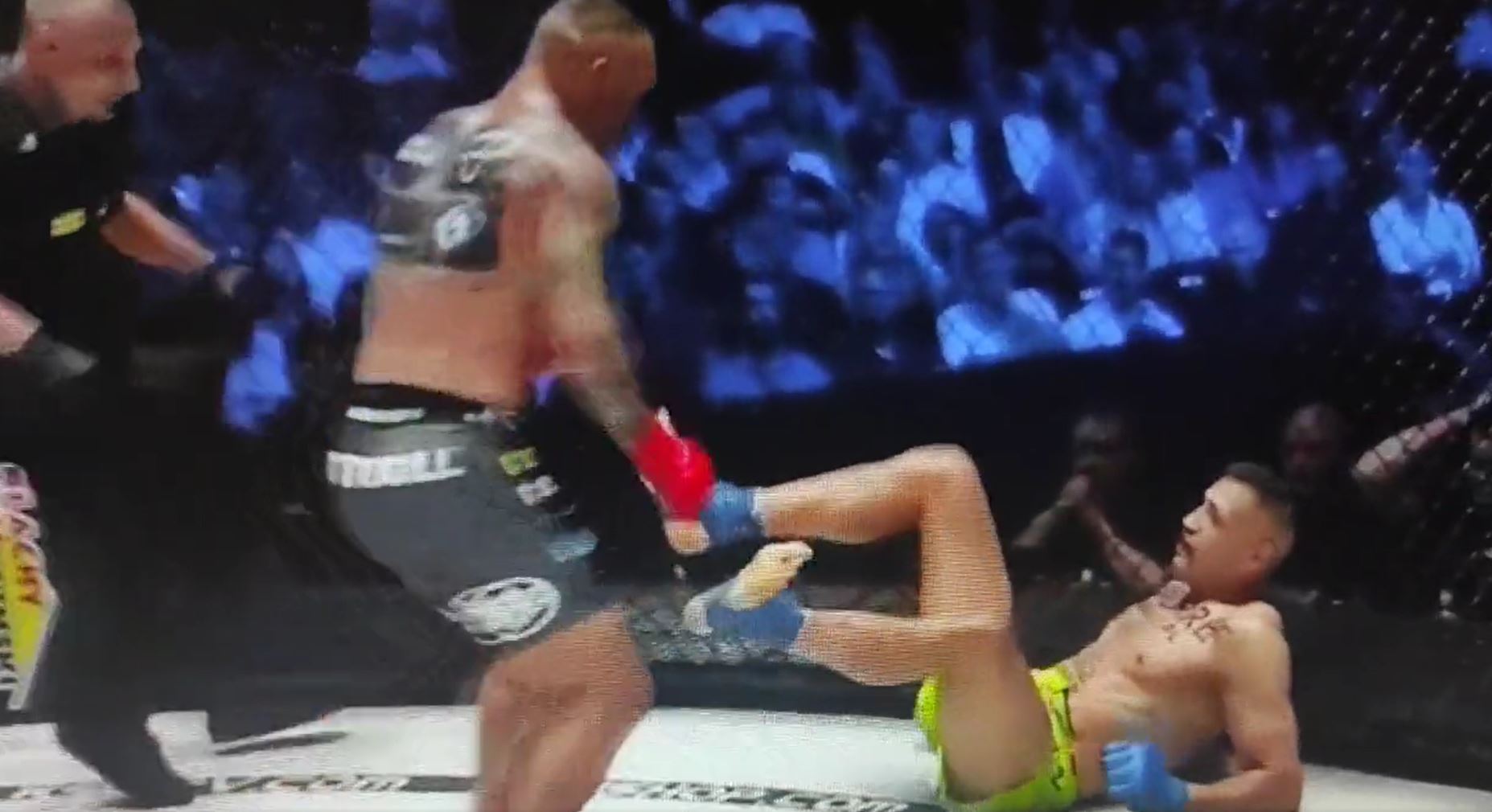 Tomasz Romanowski zwycięzcą walki wieczoru na KSW 72! Mocny cios dał nokaut w pierwszej rundzie [WIDEO]