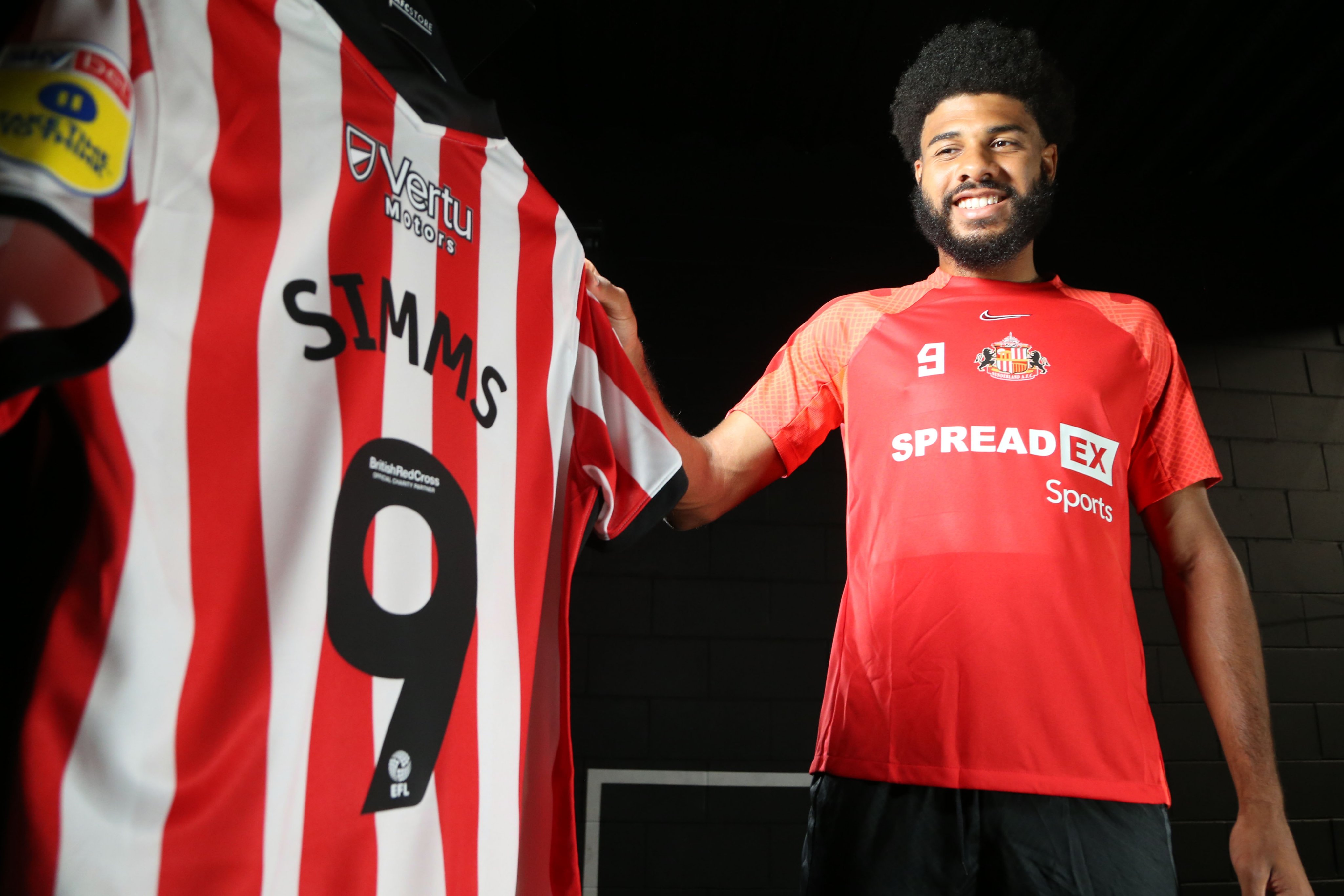 Sunderland wrócił do Championship i zaczyna zbrojenia. Dołożył kolejnego piłkarza z Premier League