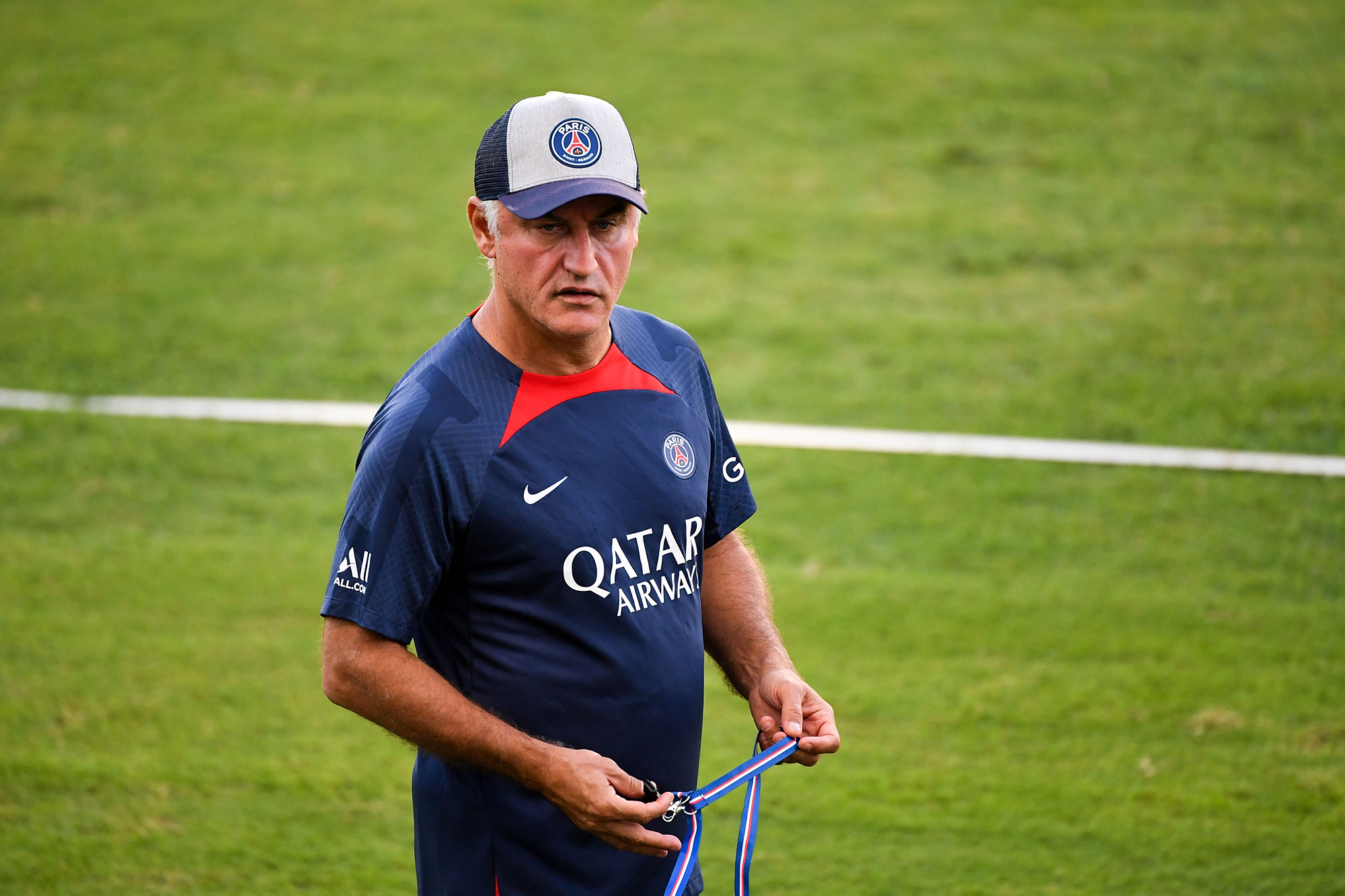 Trener PSG tłumaczy się z posadzenia Neymara na ławce rezerwowych. "Mówiłem o tym piłkarzom dwa razy"