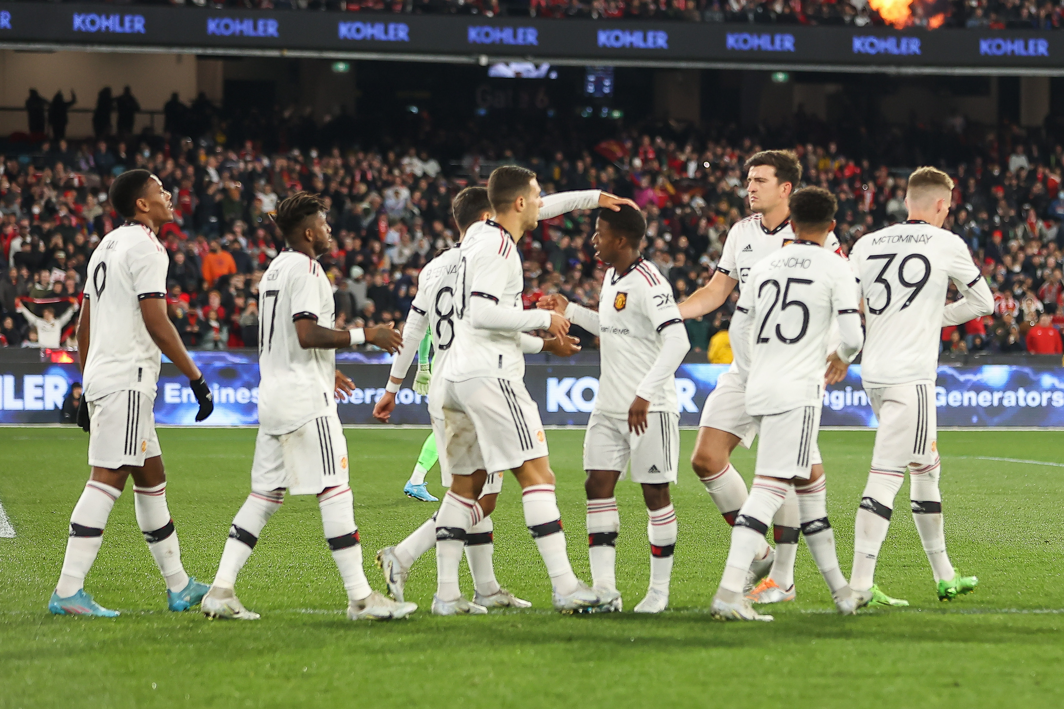 Legendarny piłkarz wypunktował Manchester United. "Za bardzo żyje przeszłością"
